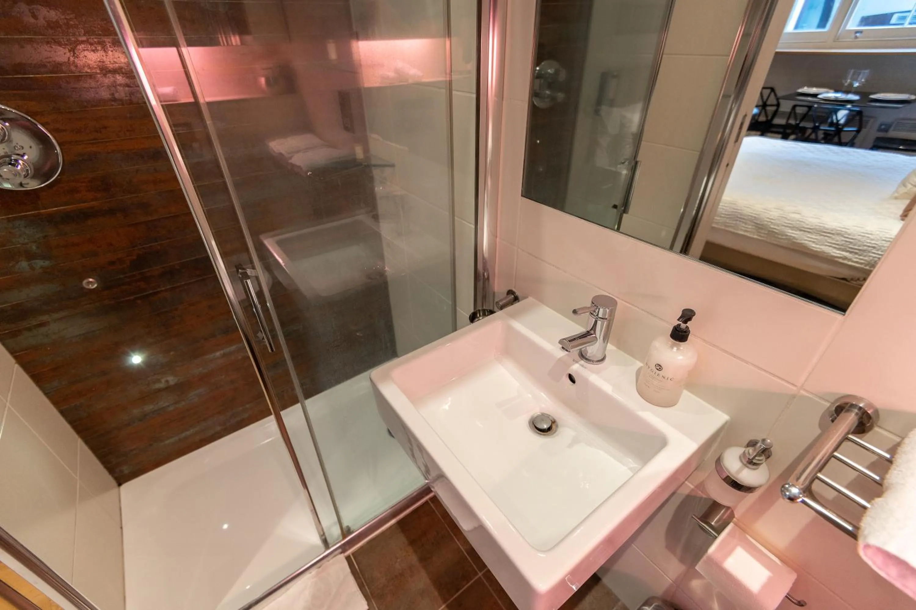 Toilet in Space ApartHotel