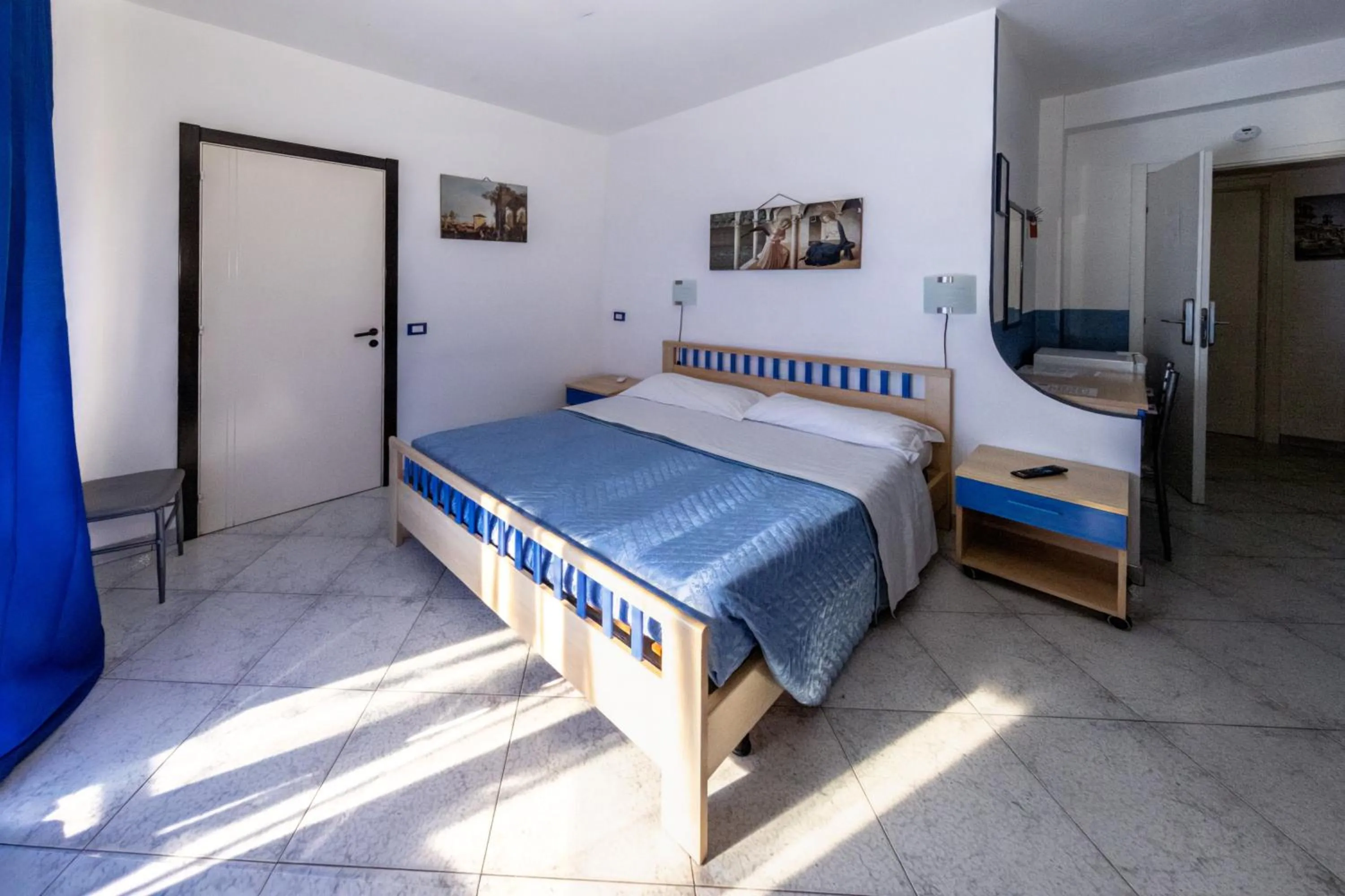 B&B Brezza Marina & Ristorante Shoreline