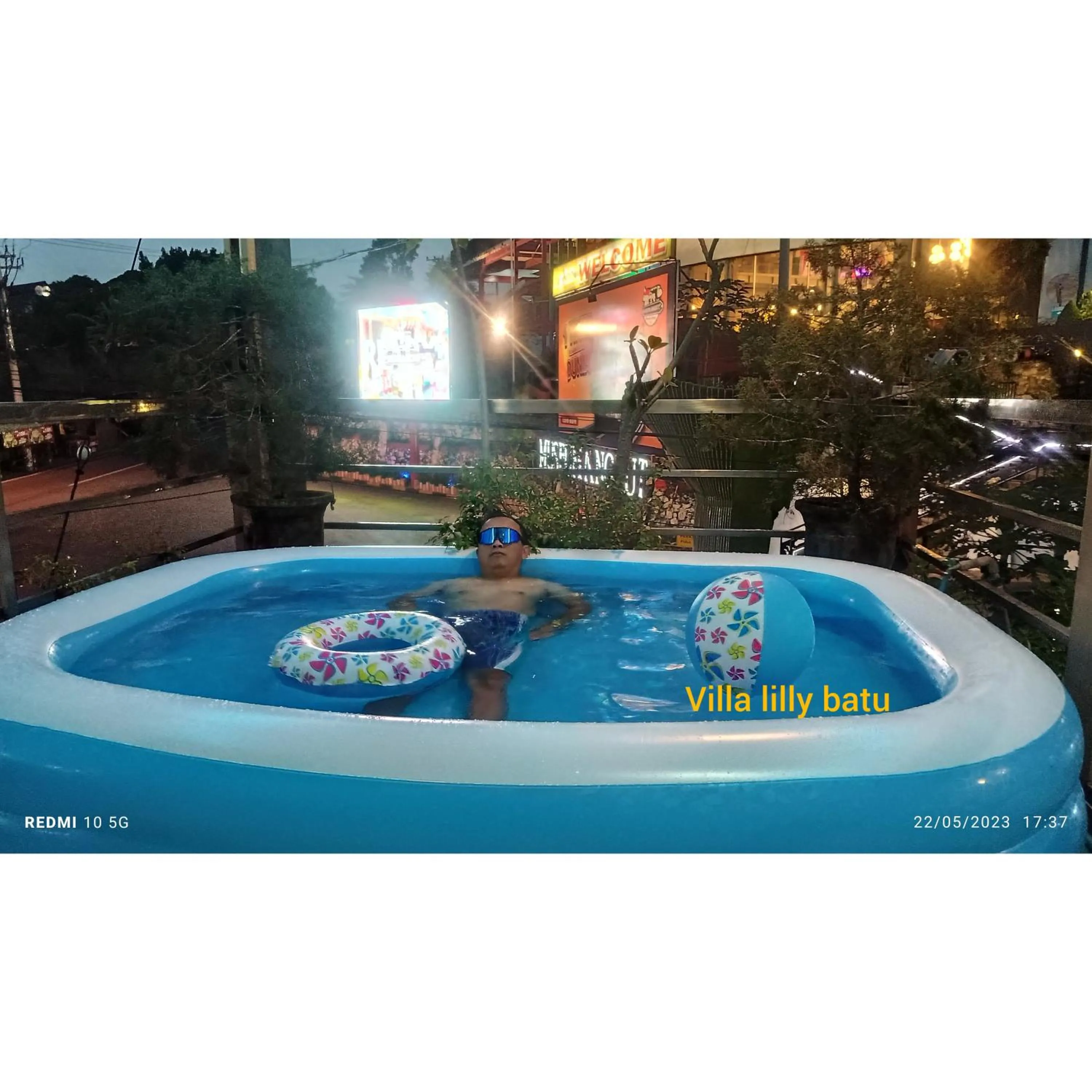 Swimming pool in Villa Lilly
