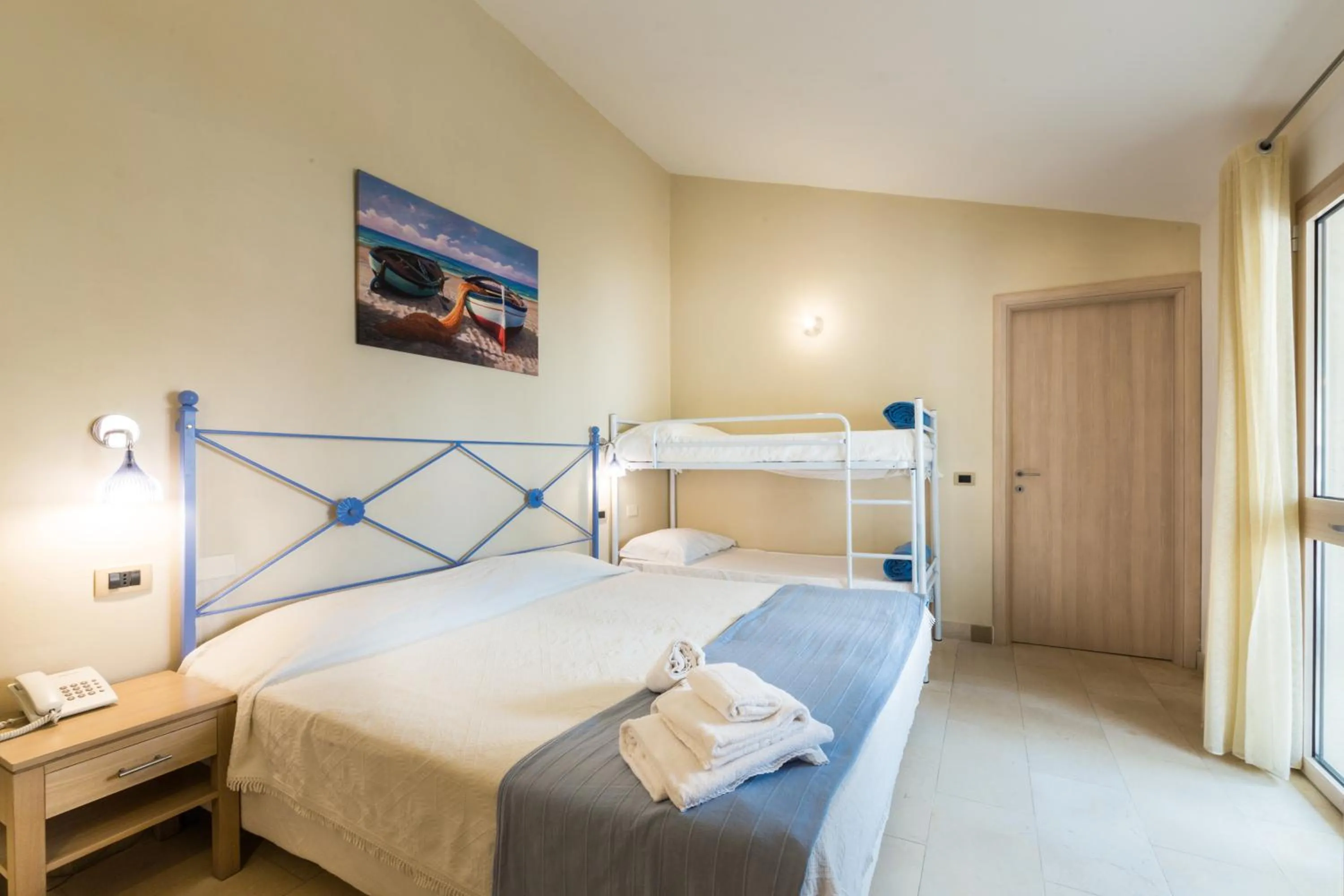 Bedroom, Bed in Hotel Mar & Sol