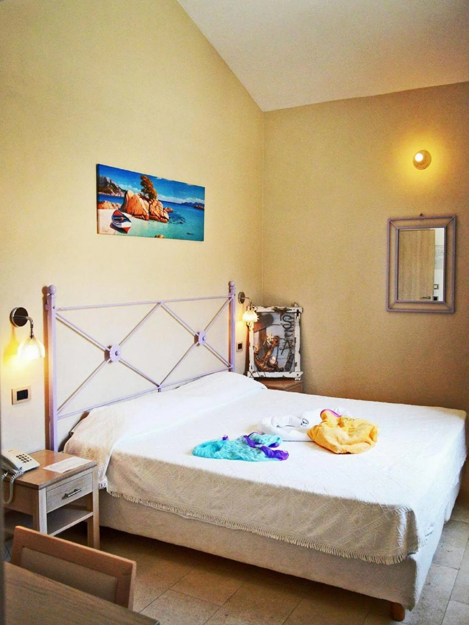 Bed in Hotel Mar & Sol