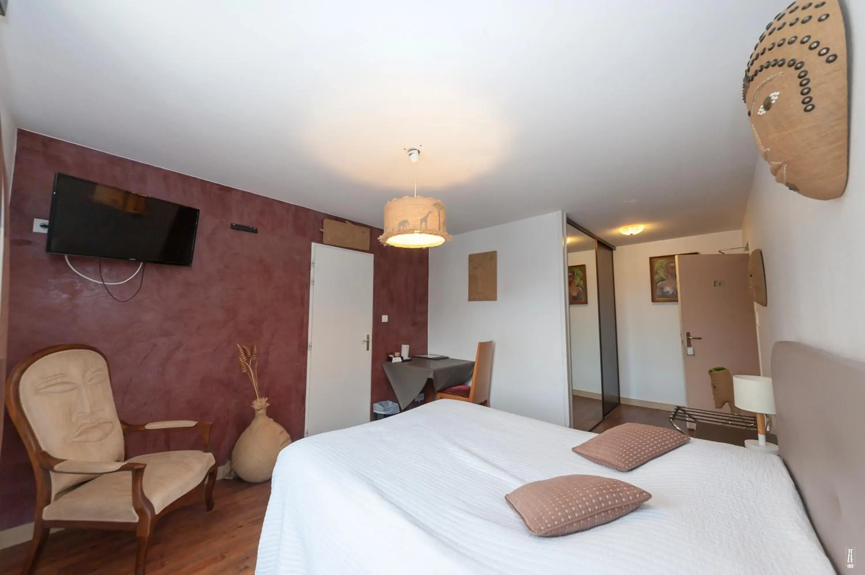 Double Room in Relais Lorraine Alsace Pere & Fils Double Room in Relais Lorraine Alsace Pere & Fils