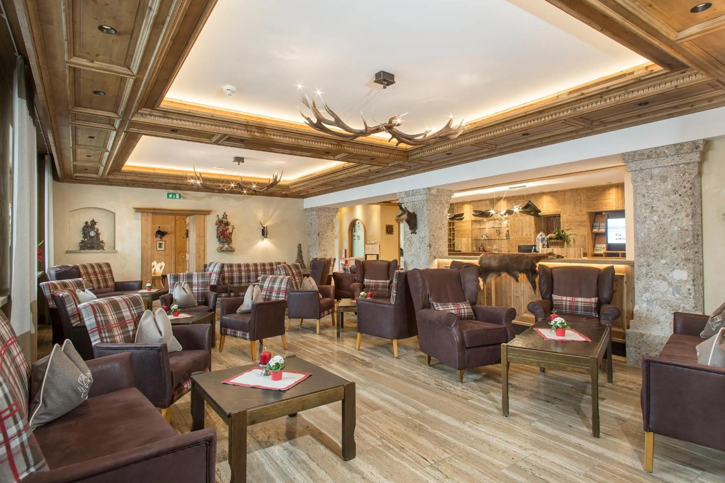 Seating area in Parkhotel Seefeld