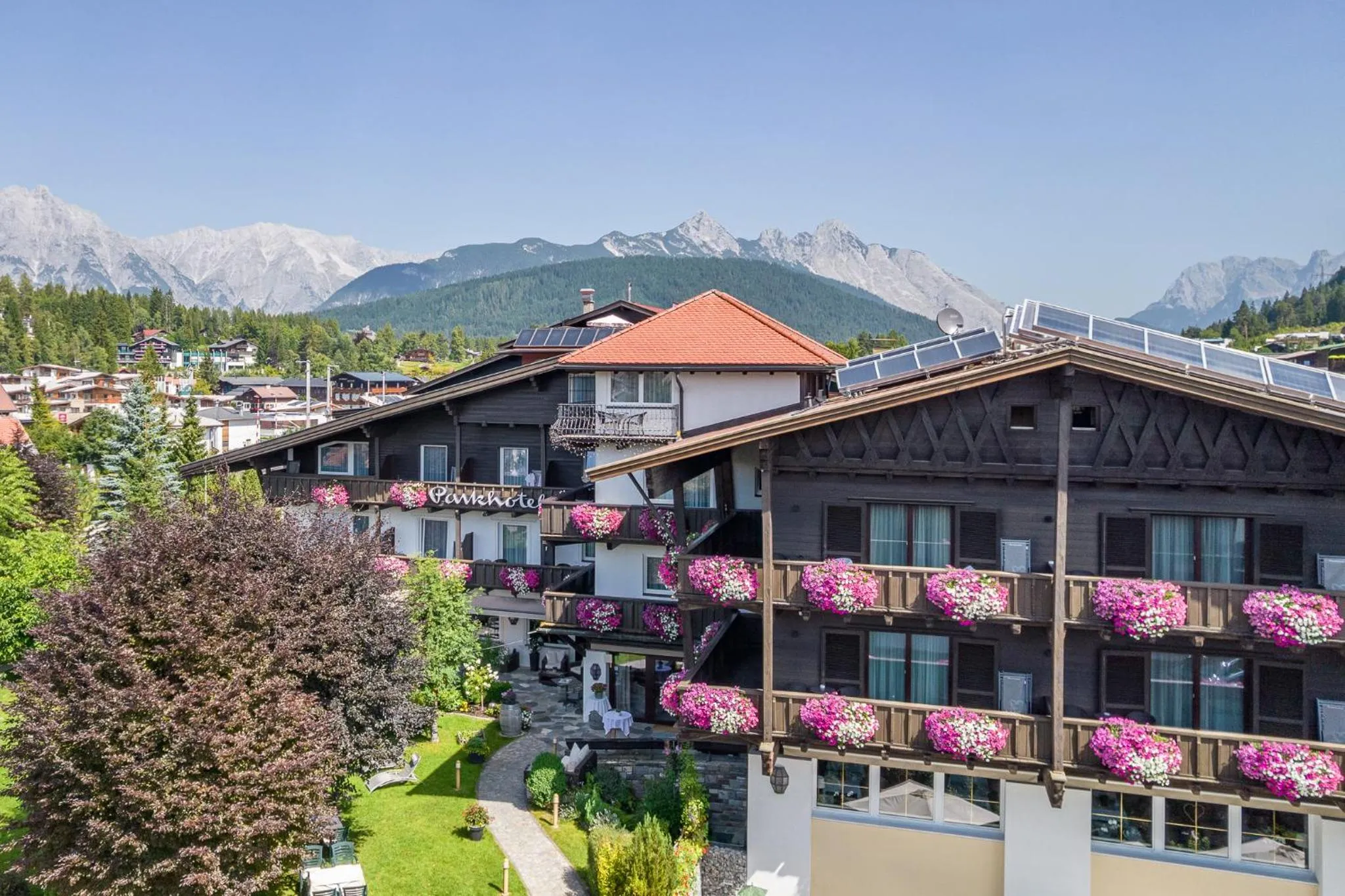 Property building in Parkhotel Seefeld