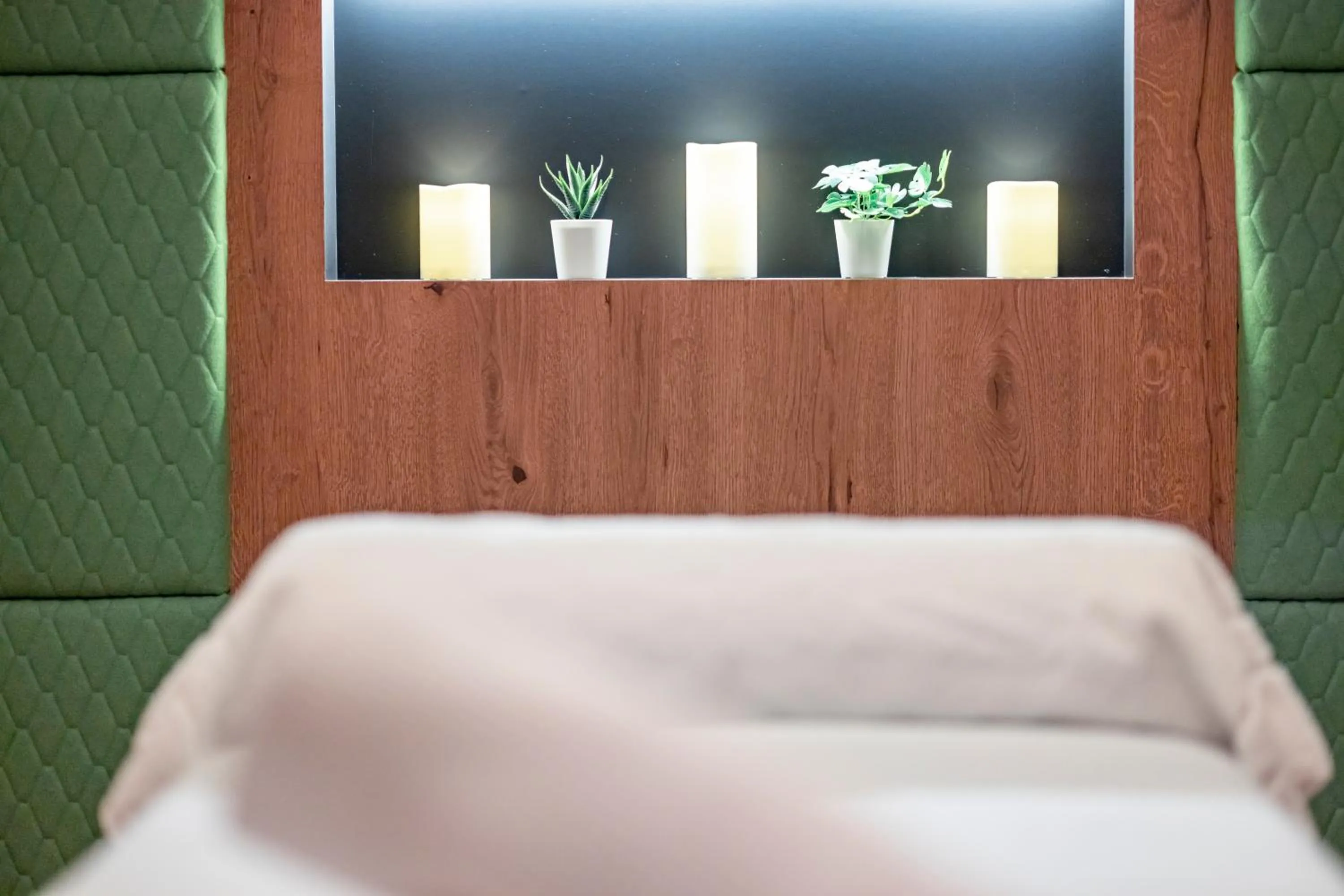 Massage, Bed in Parkhotel Seefeld