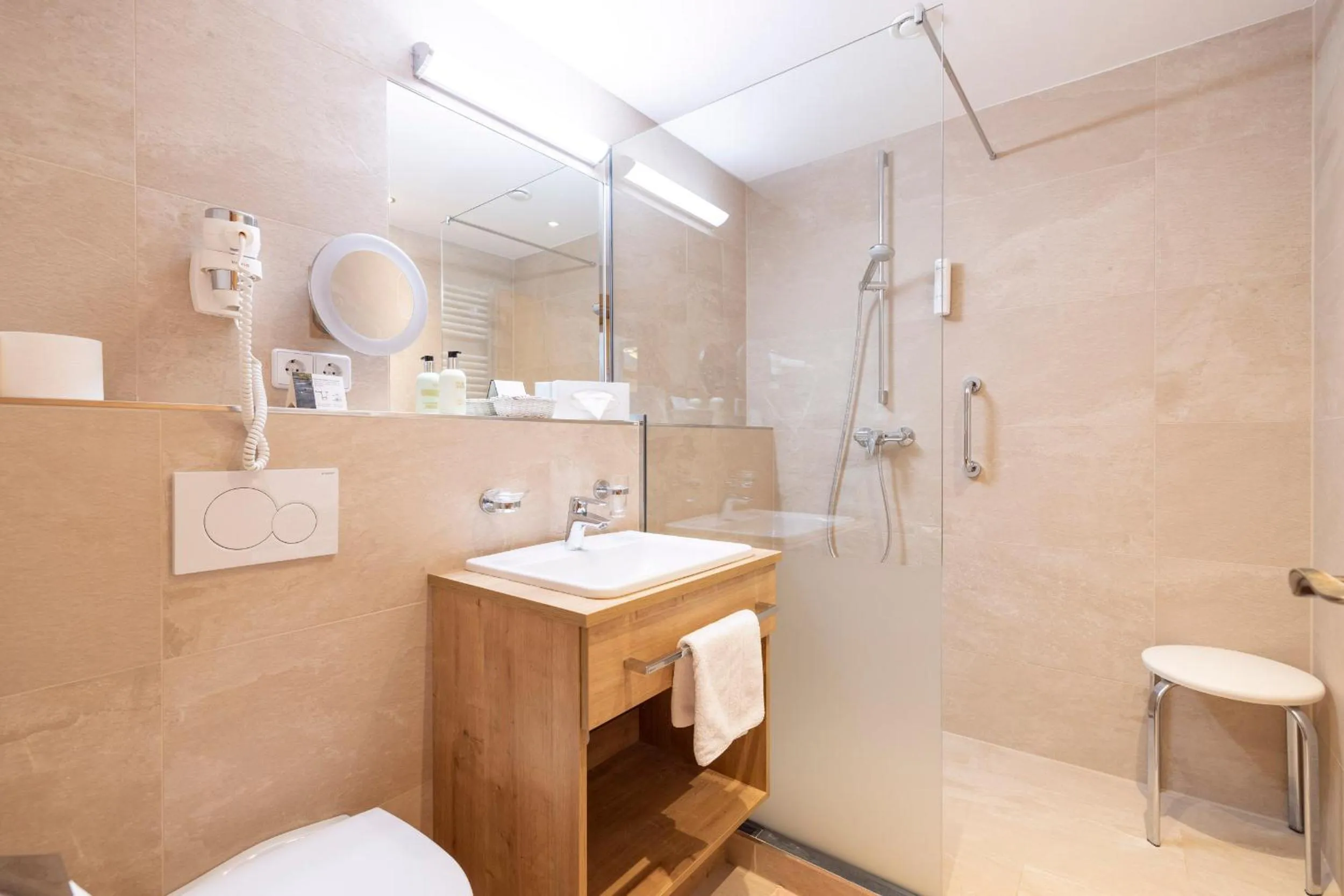 Bathroom in Parkhotel Seefeld