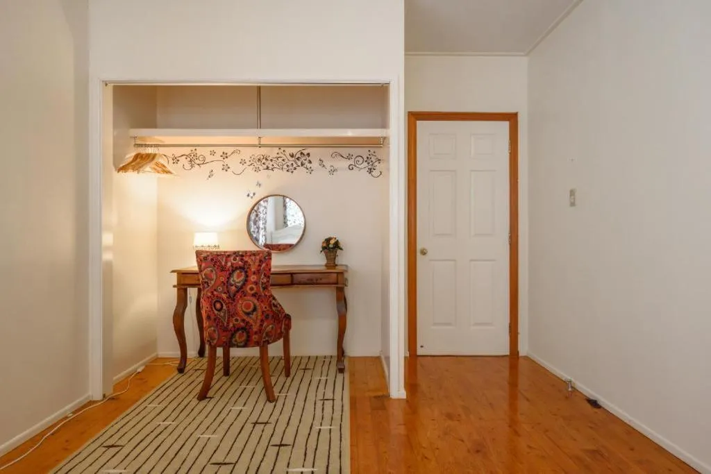 Bedroom in LuLu Manza