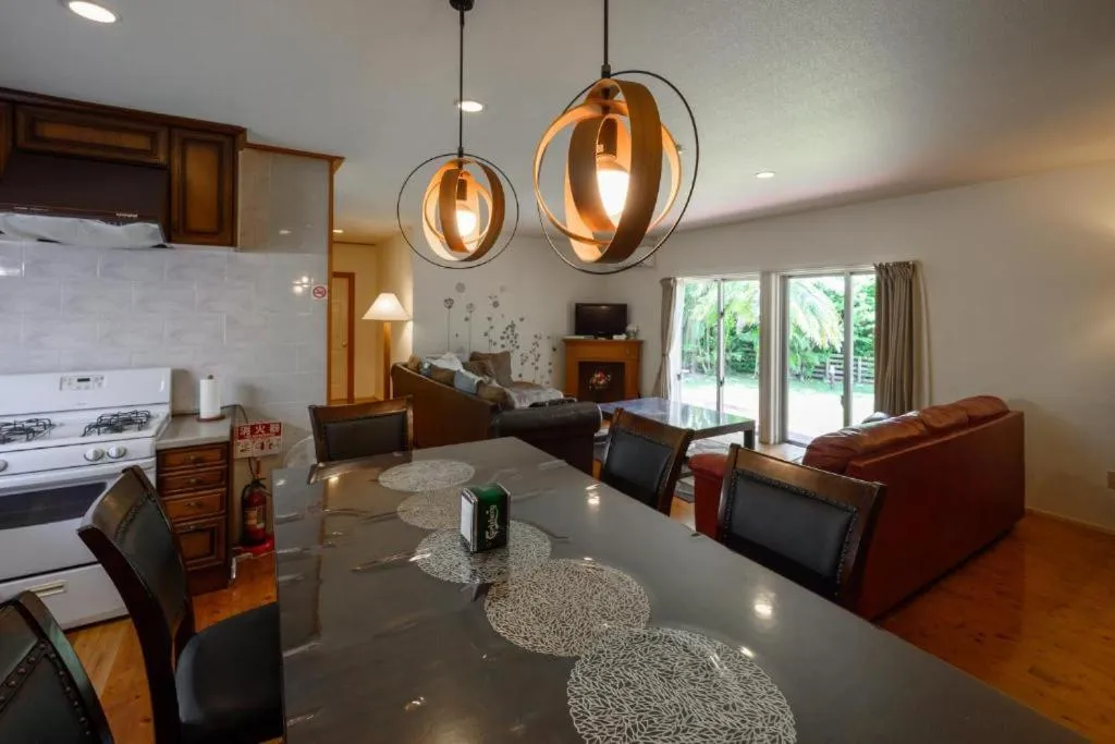 Dining area in LuLu Manza