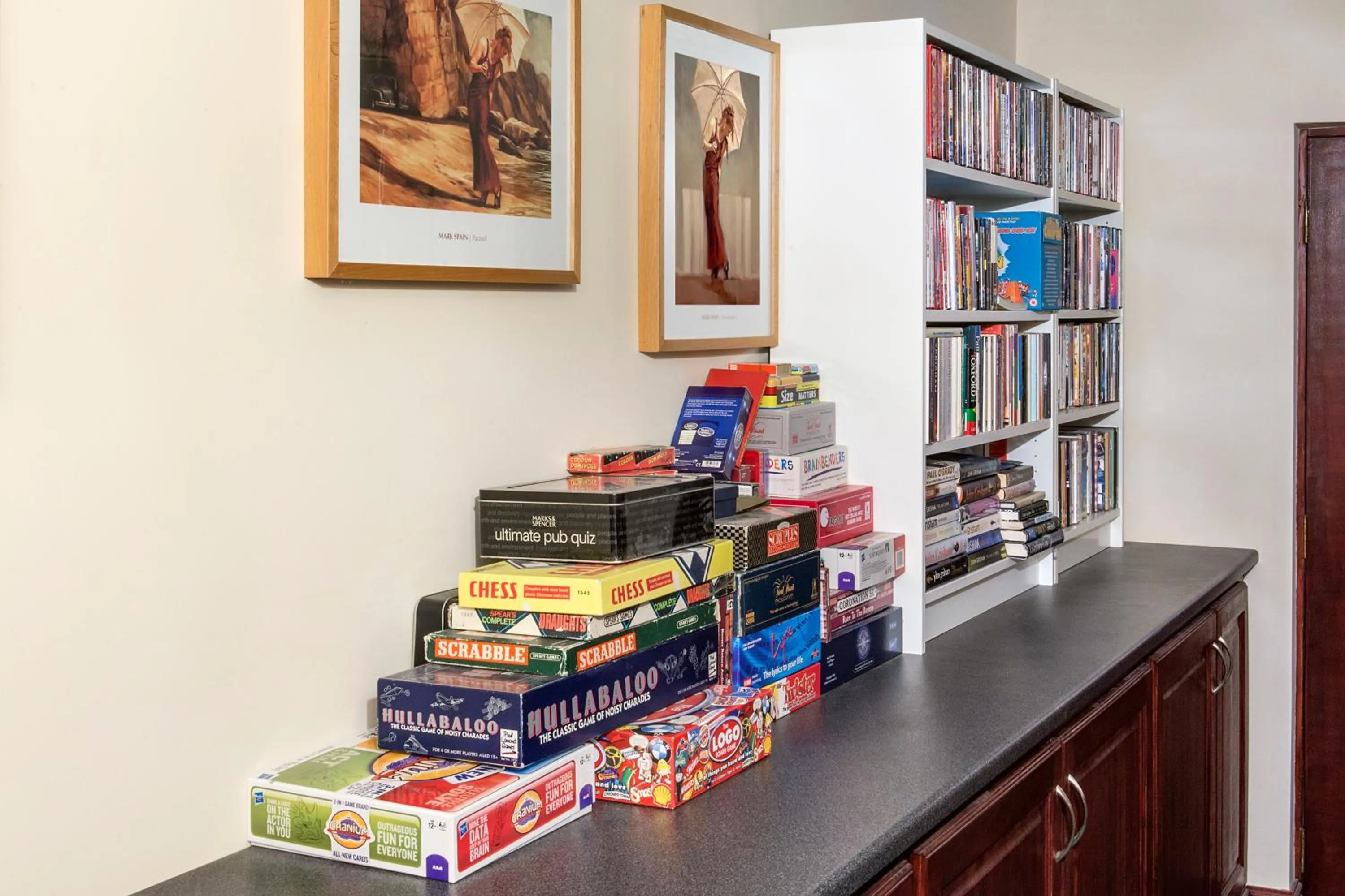 Library in Spanhoe Lodge