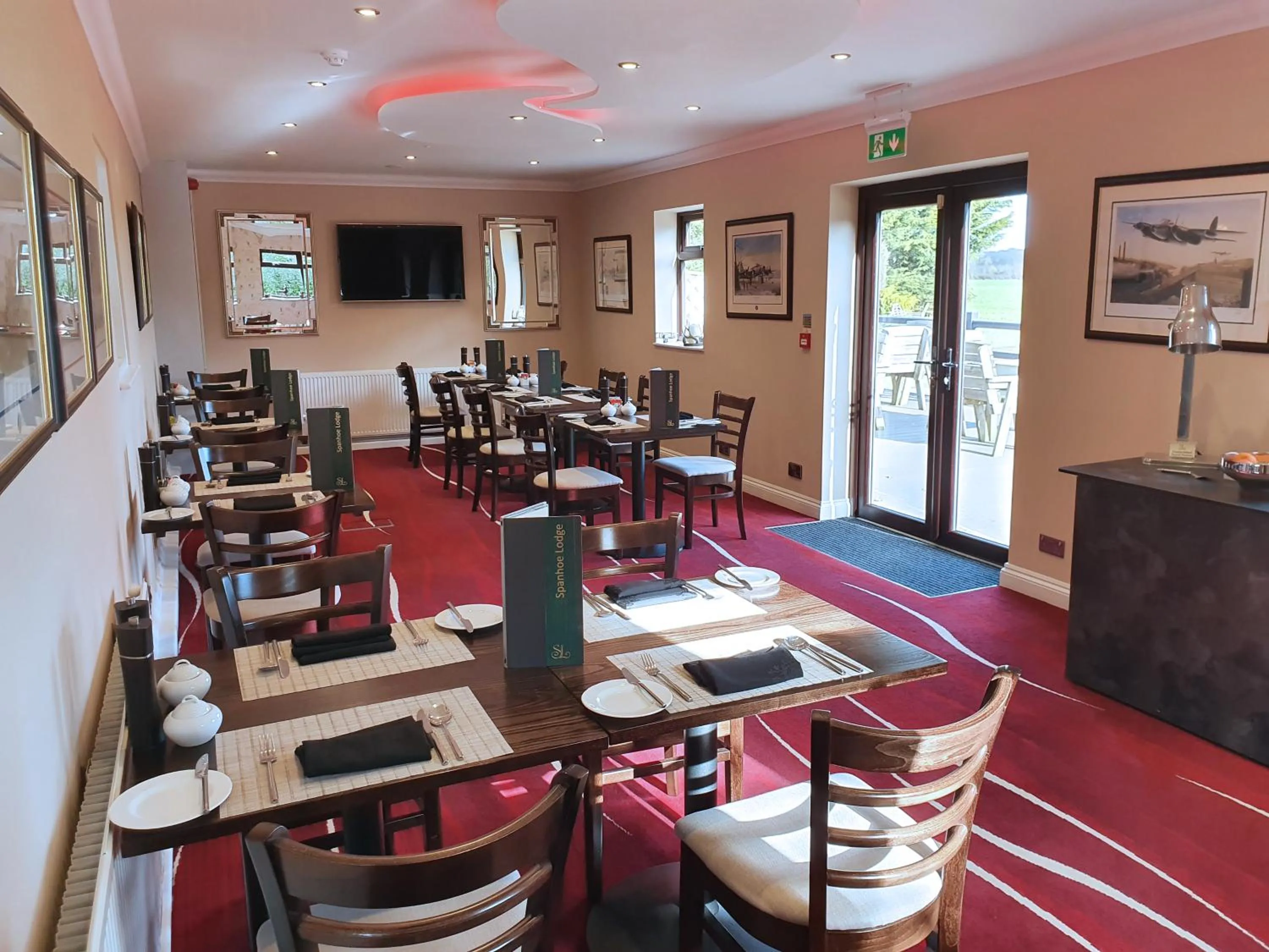 Patio in Spanhoe Lodge