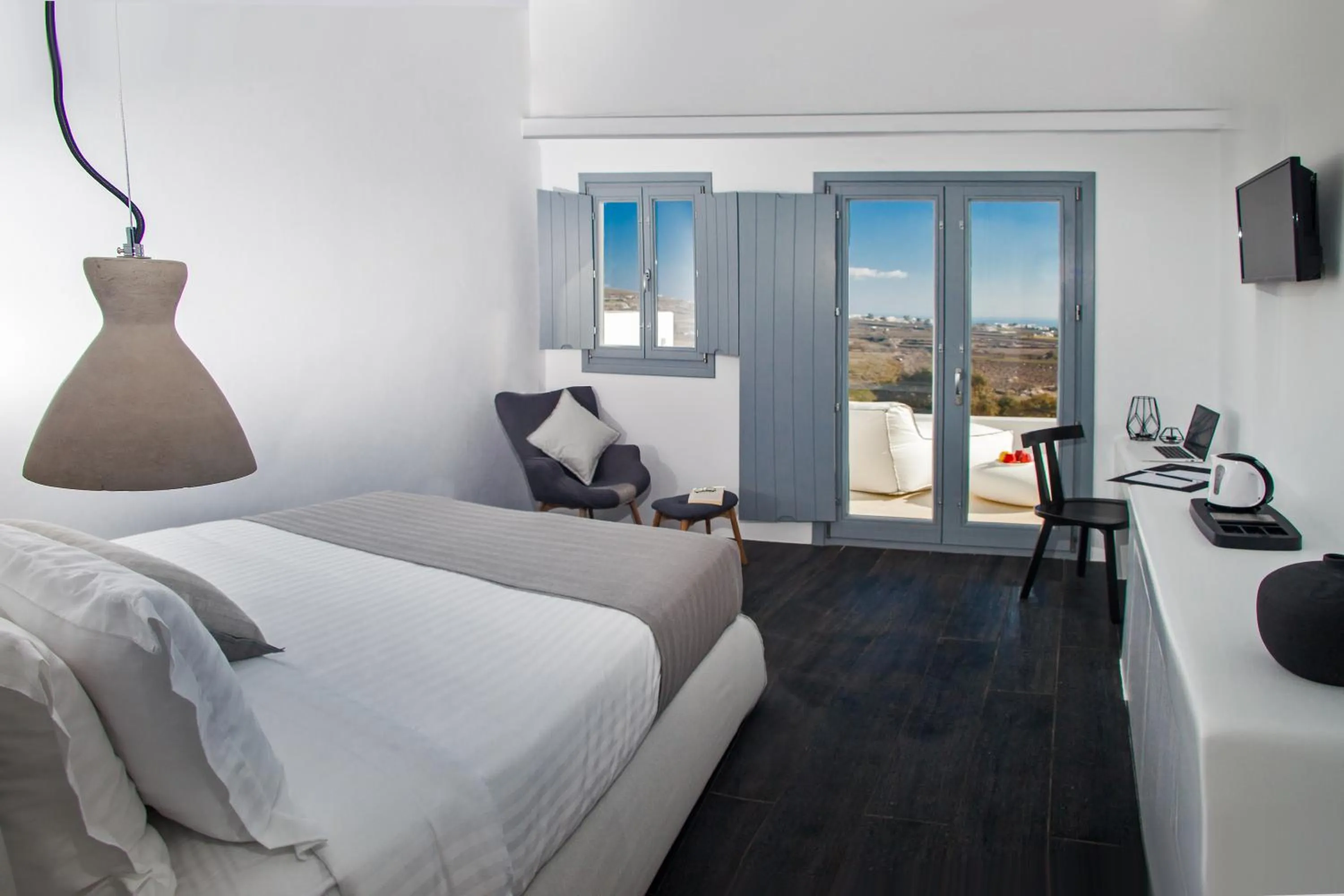 Bedroom, Bed in Alunia Incognito Suites - Adults Only