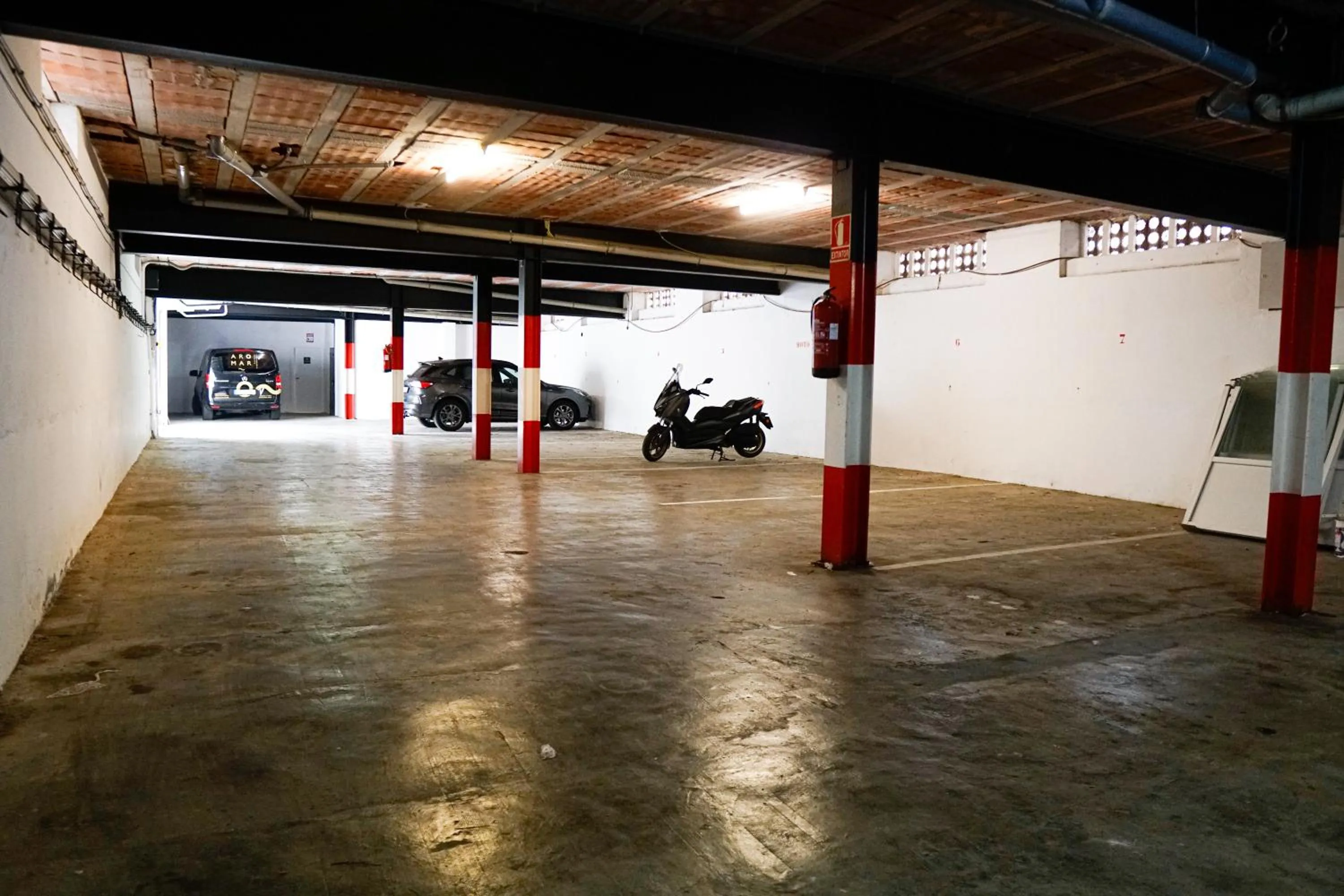 Parking in Hotel Aromar