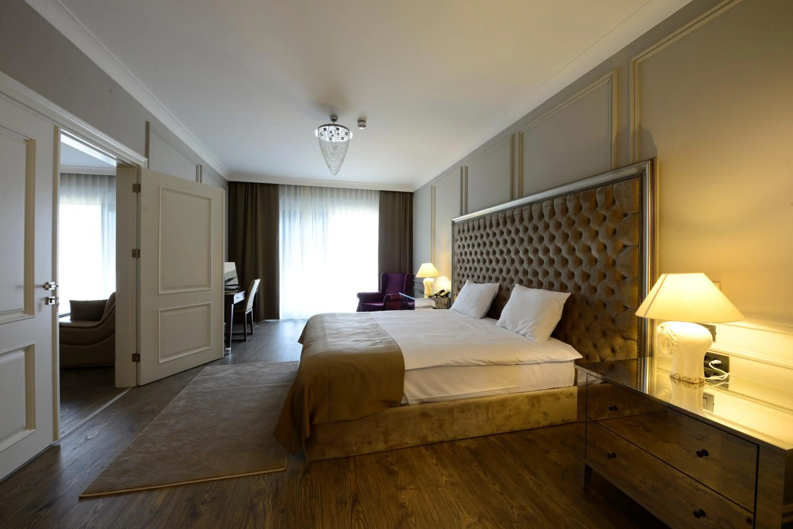 Bedroom, Bed in Heybeli Hotel