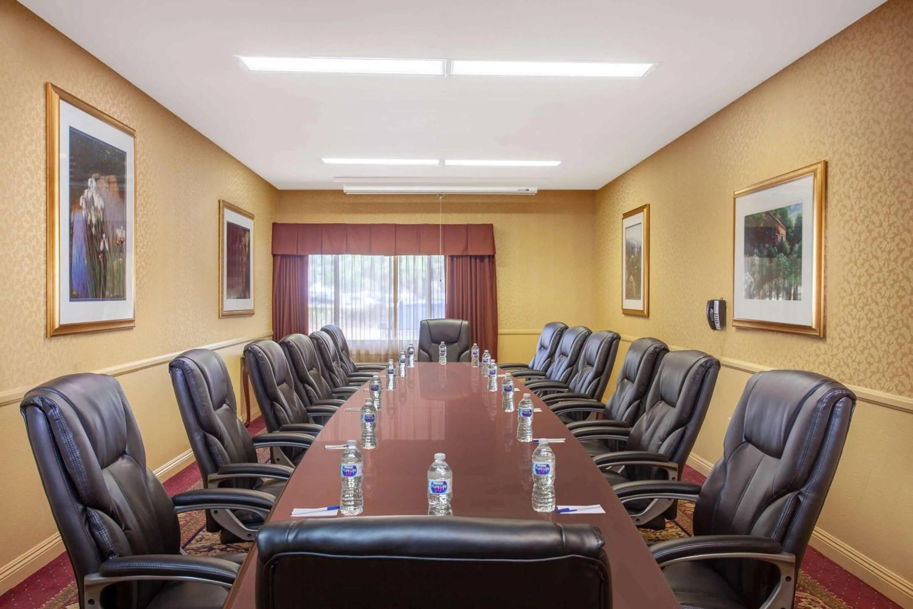 On site in Azure Hotel&Suites Ontario Trademark Collection by Wyndham