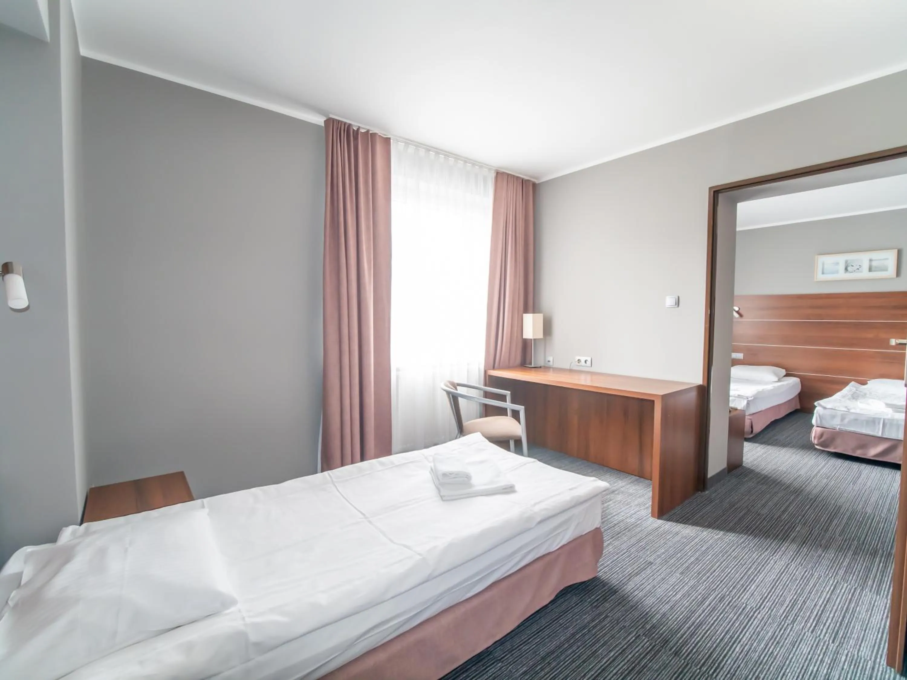 Bed in B&B HOTEL TYCHY 4Stars