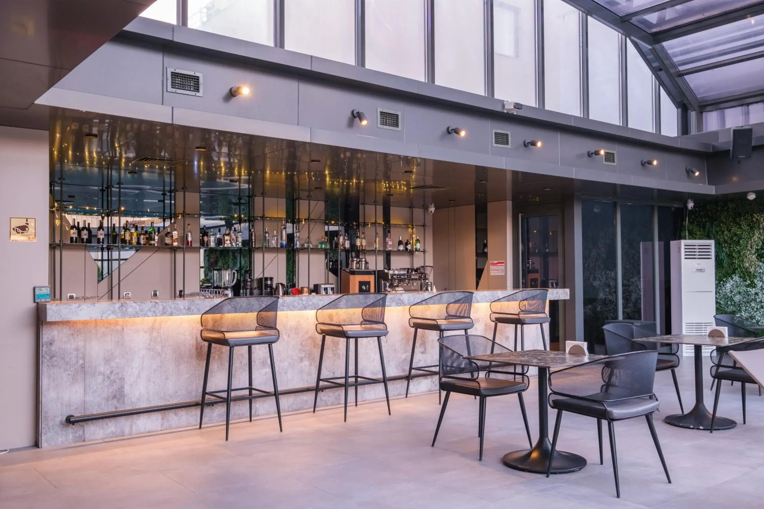 Lounge or bar in Golden Age Hotel Taksim Lounge or bar in Golden Age Hotel Taksim