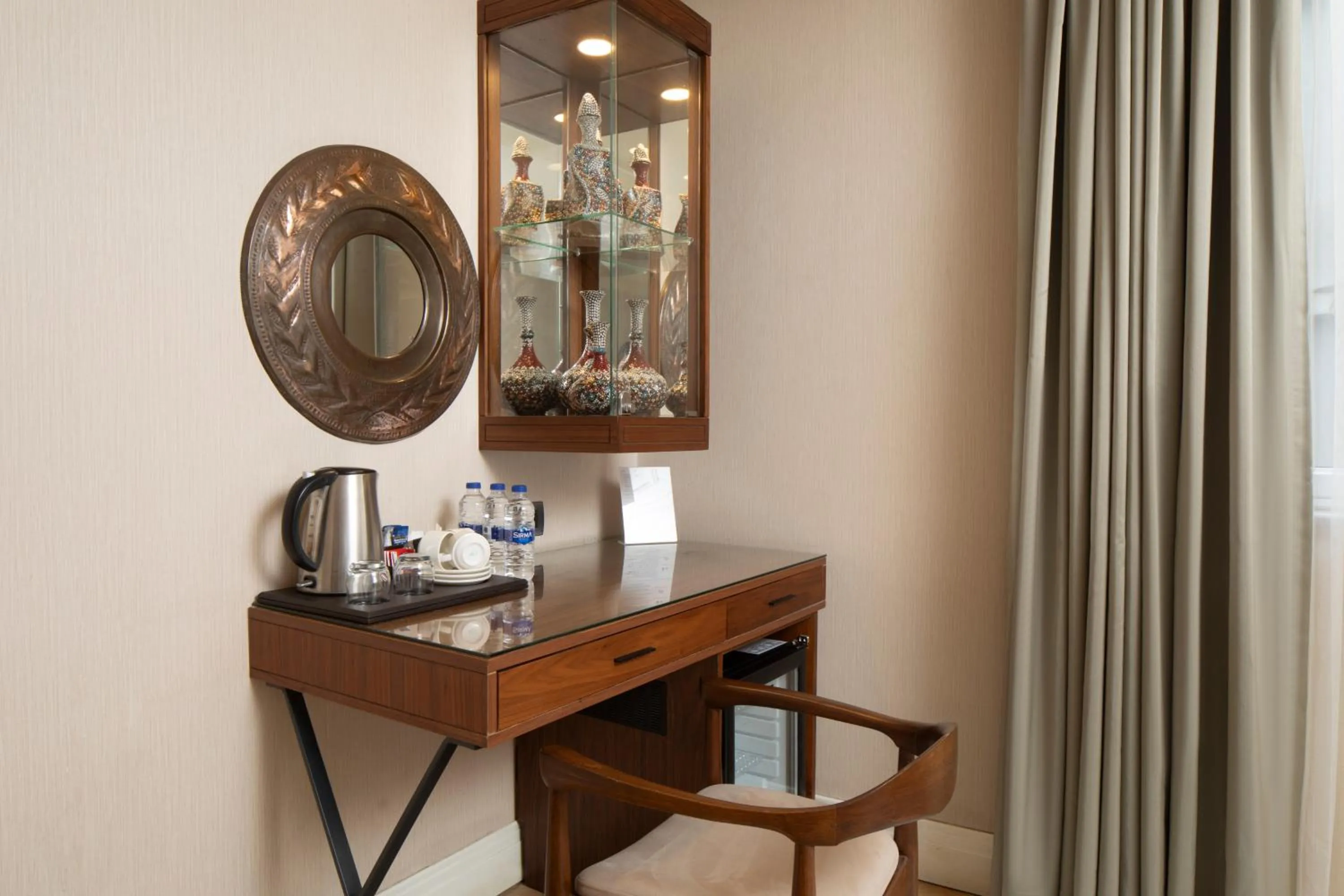 Coffee/tea facilities in Golden Age Hotel Taksim