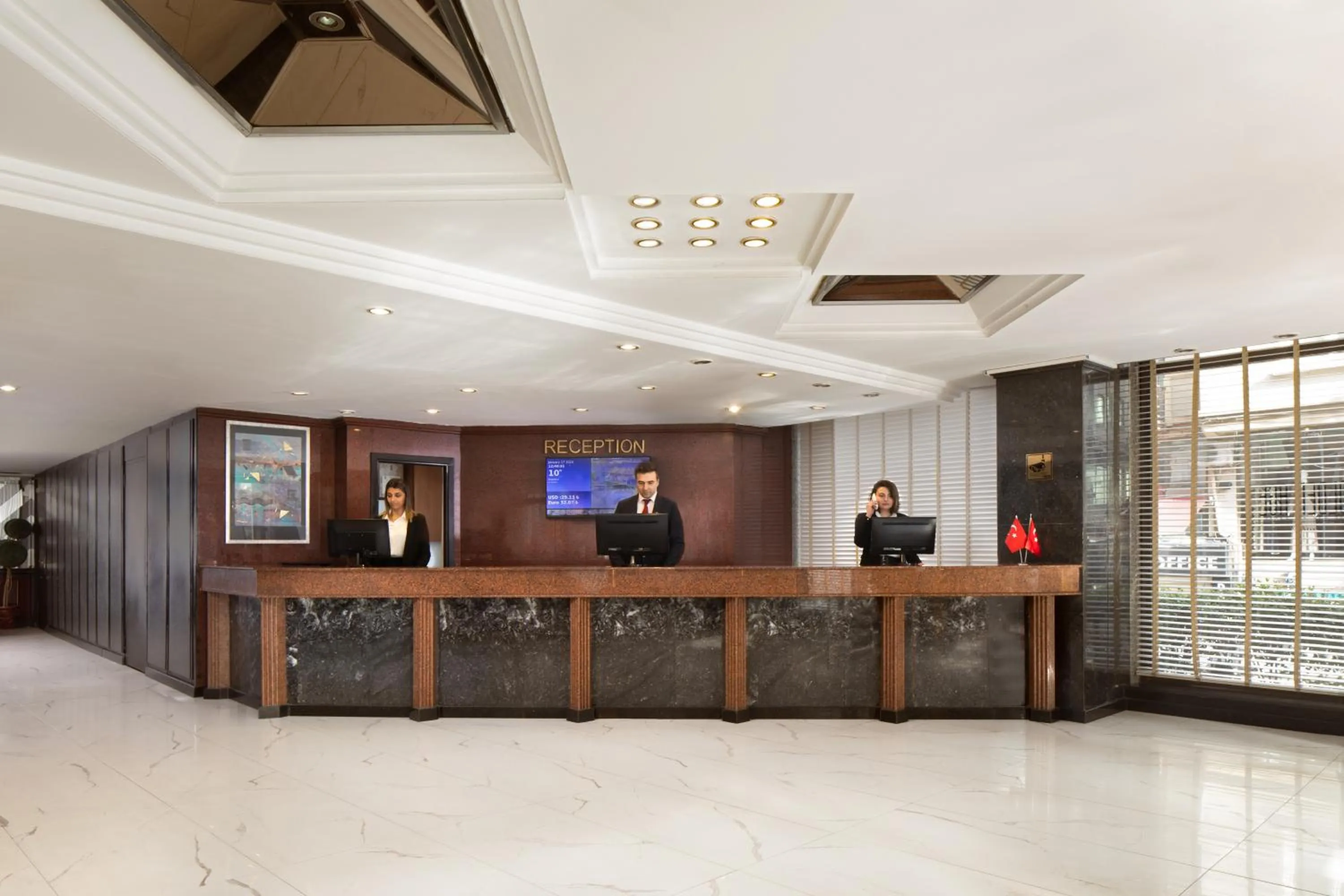 Lobby or reception in Golden Age Hotel Taksim