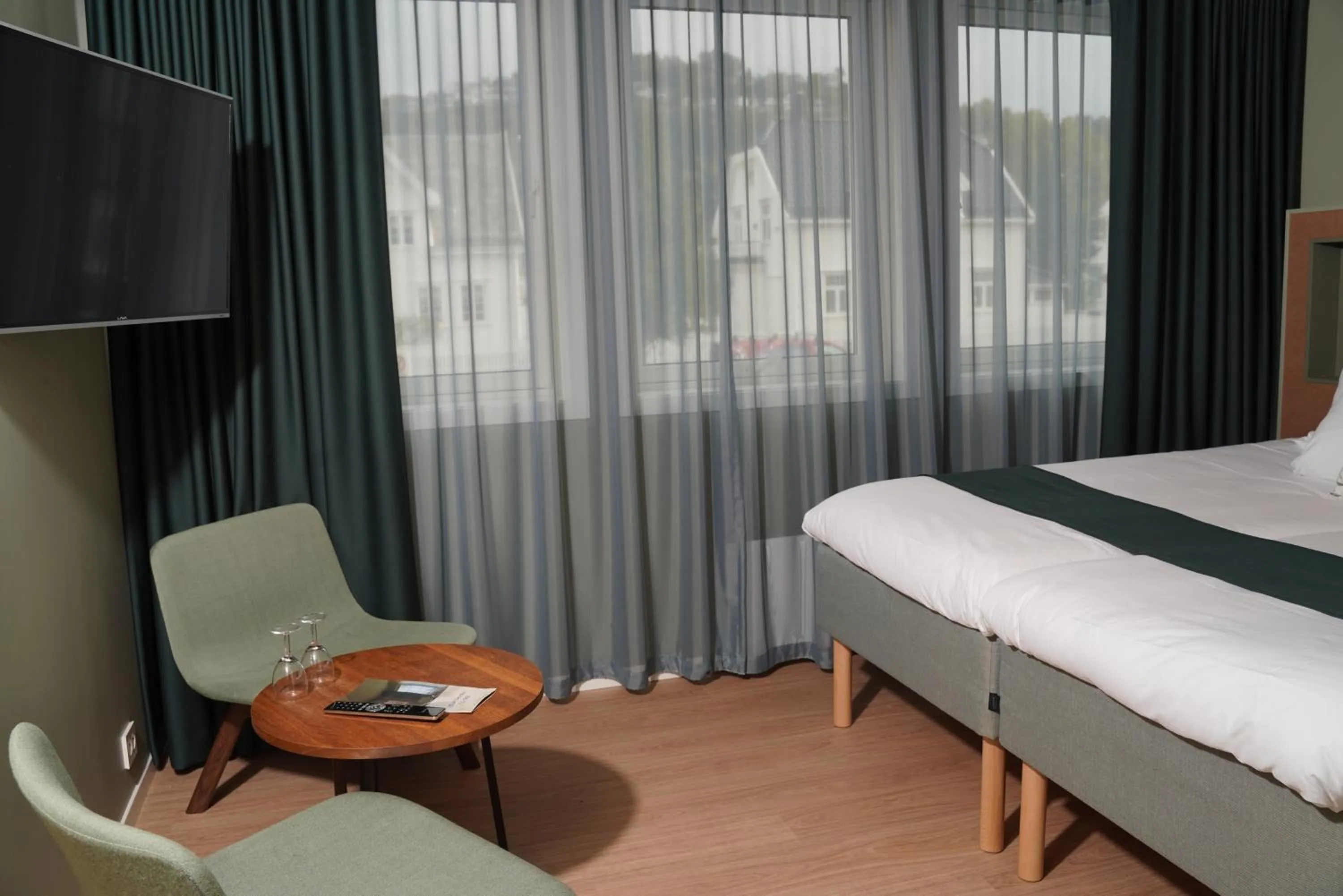 Bed in Maritim Fjordhotel