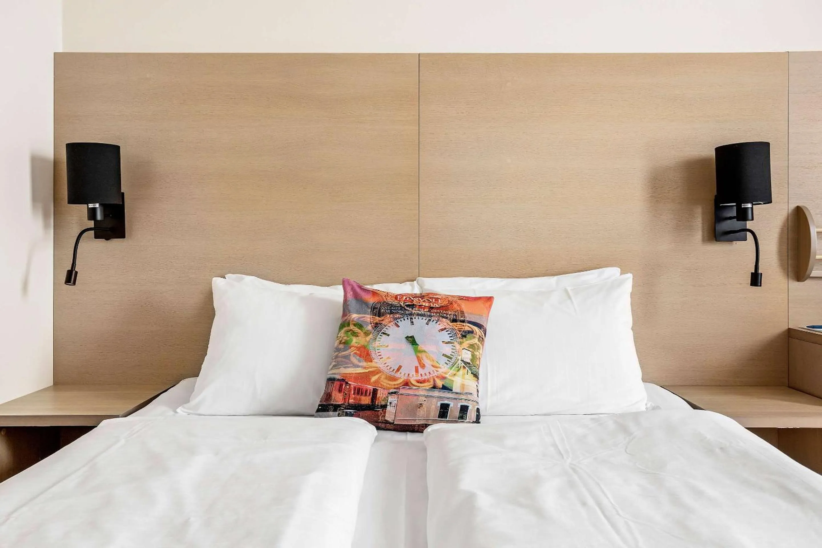 Bedroom, Bed in Best Western Leto Arena