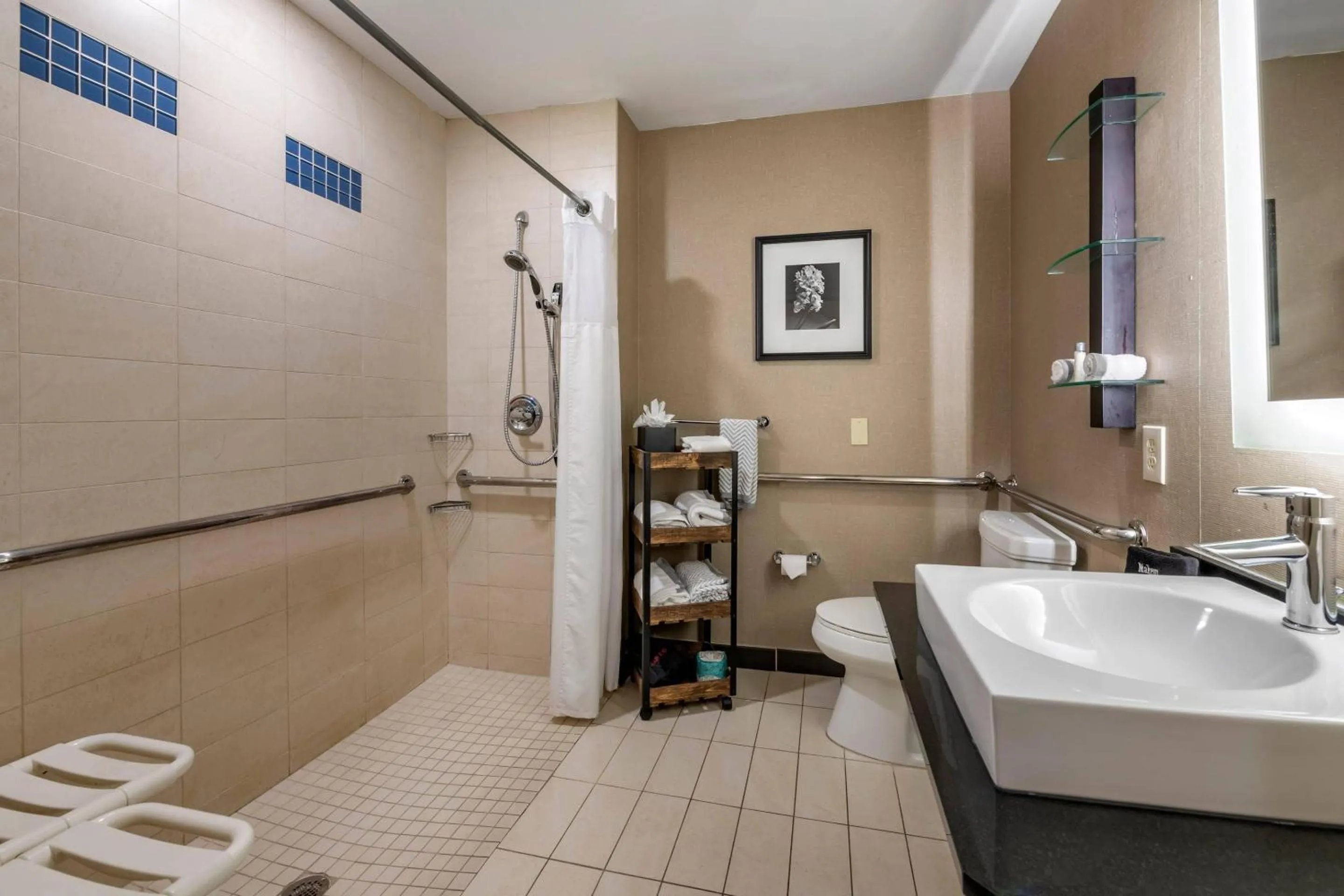 Bedroom in Cambria Hotel Ft Lauderdale, Airport South & Cruise Port