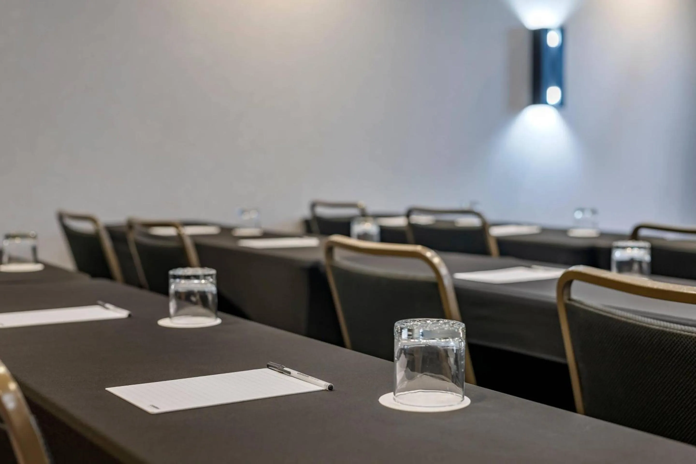 Business facilities in Cambria Hotel Ft Lauderdale, Airport South & Cruise Port