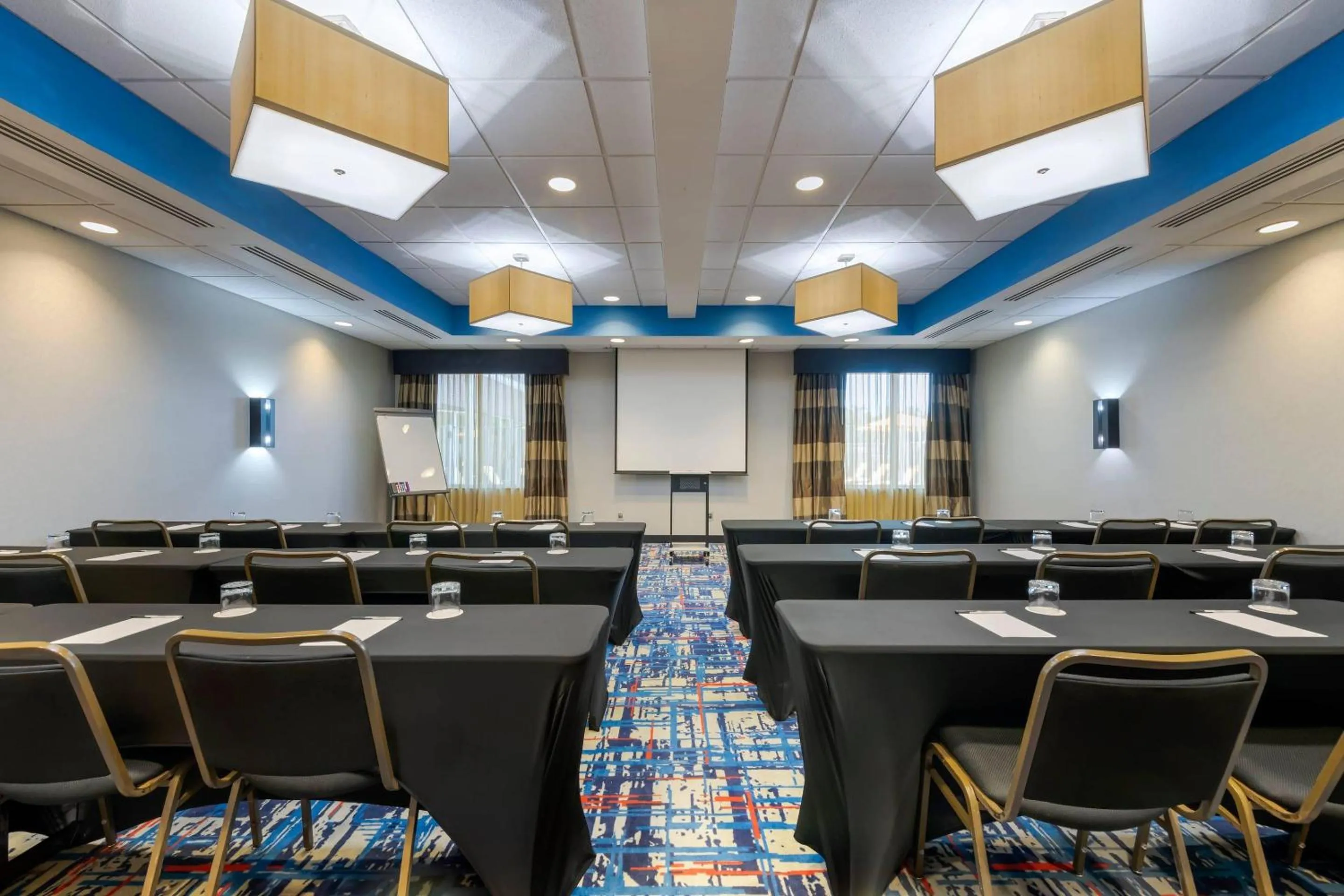 Business facilities in Cambria Hotel Ft Lauderdale, Airport South & Cruise Port