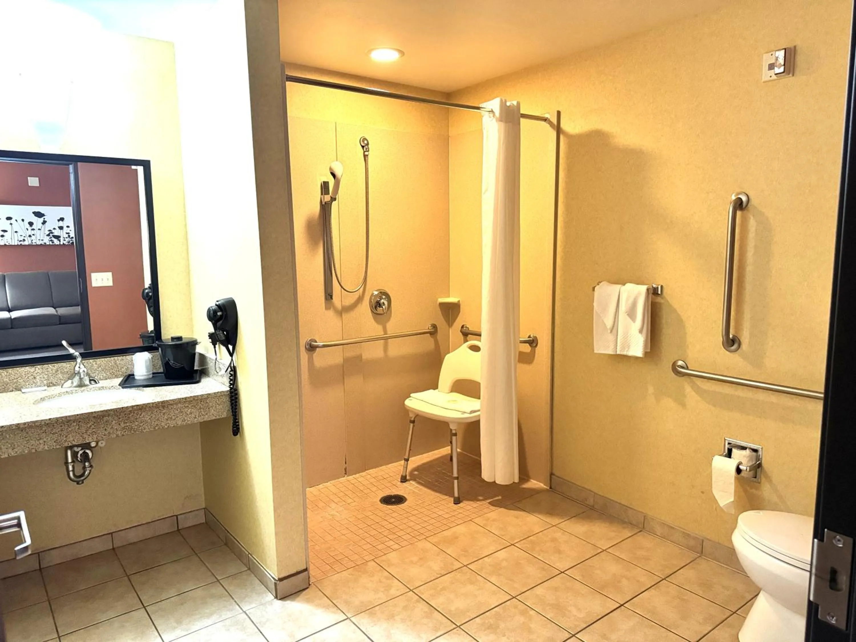 Sleep Inn & Suites Madison - Monona