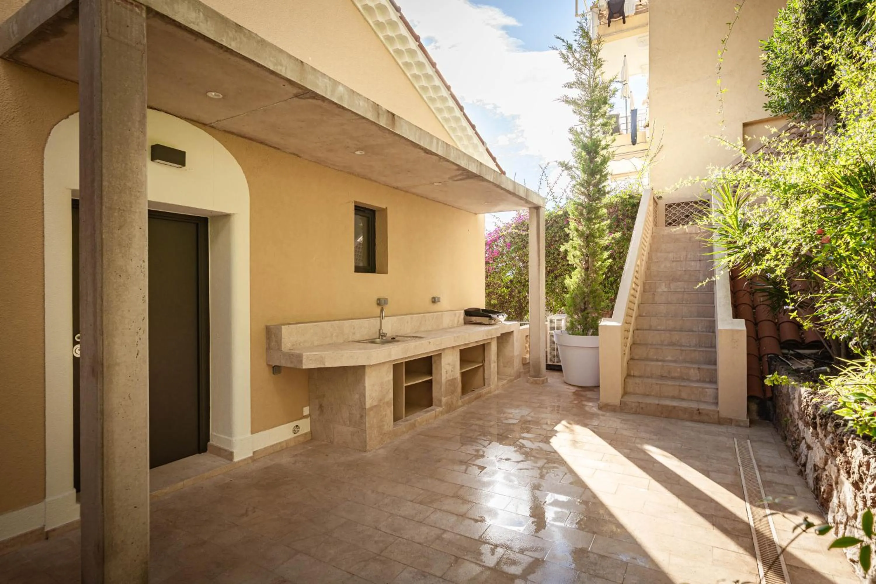 Hôtel Le Roquebrune