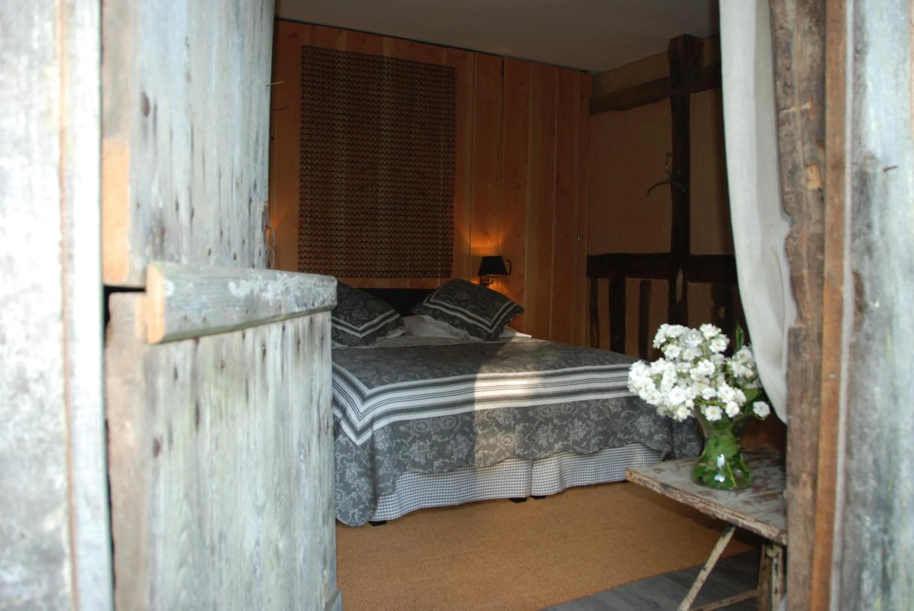 Bedroom, Bed in Bergerie de la Moutonnière