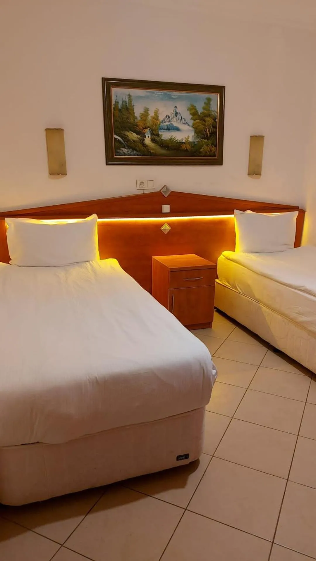 Bed in Beyaz Melek Hotel