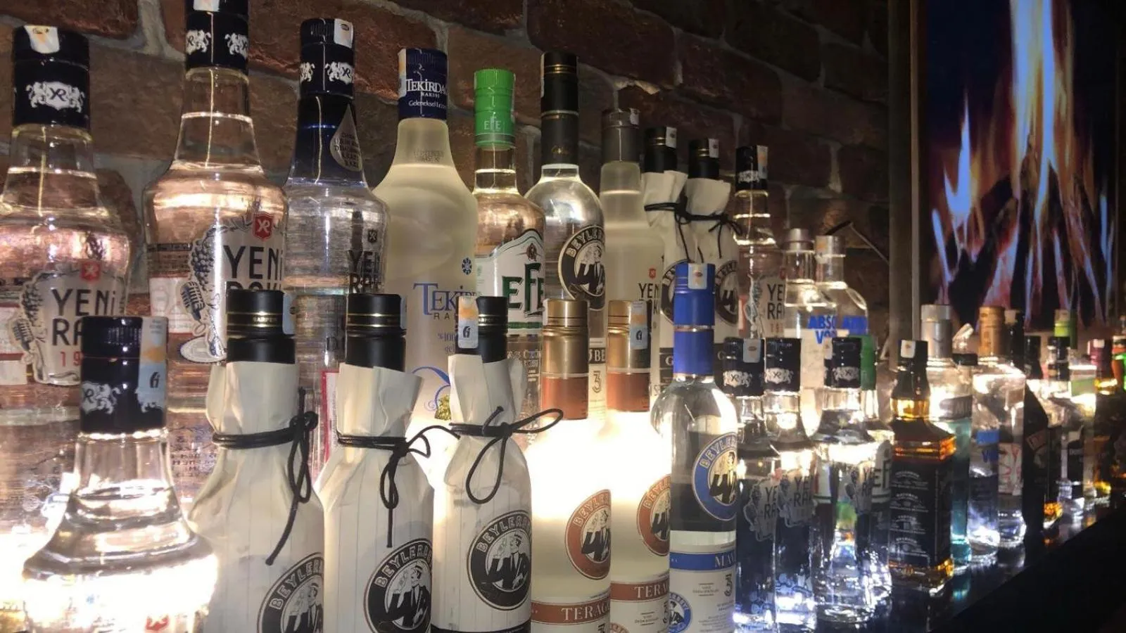 Lounge or bar in Line Suite Hotel