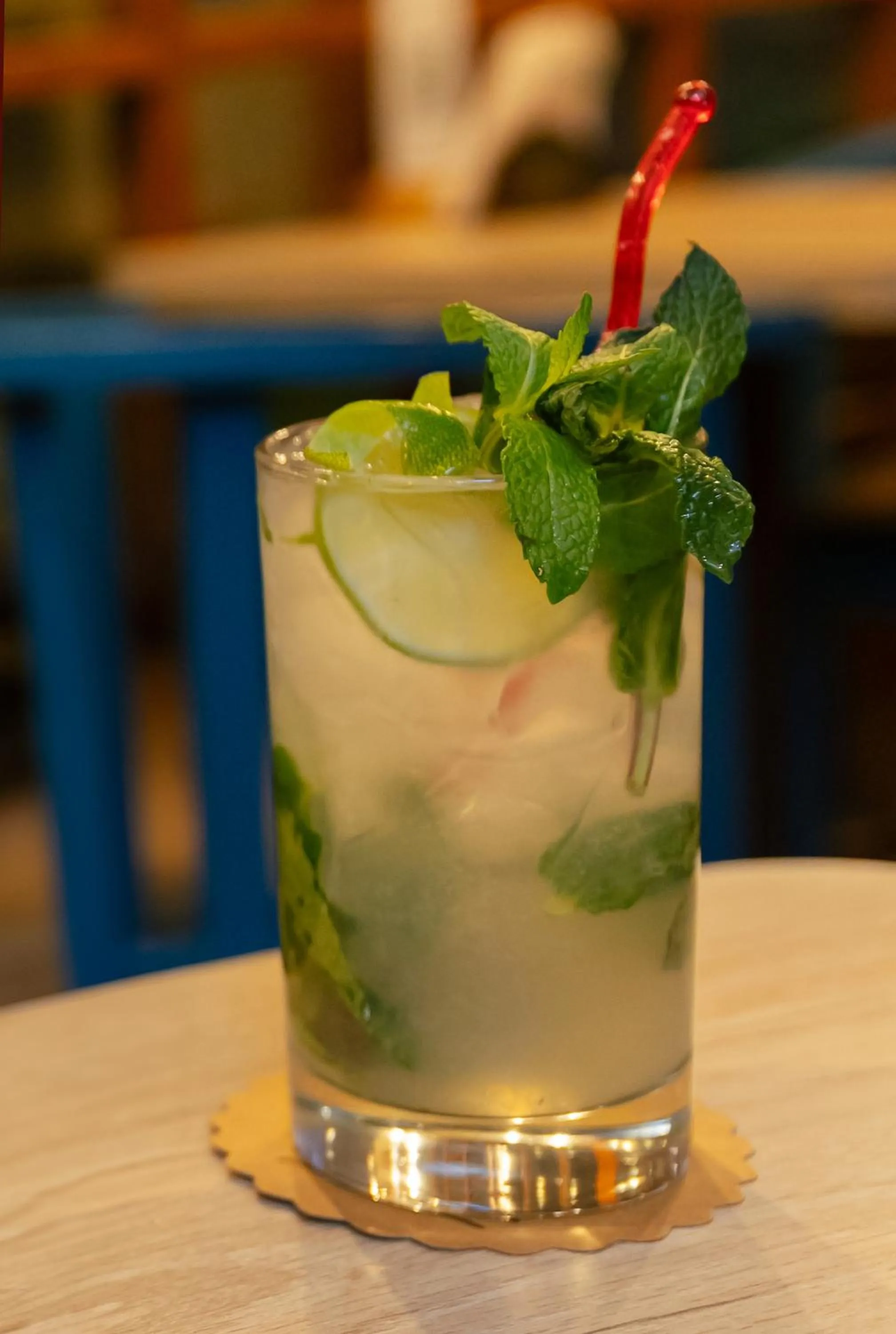 Restaurant/places to eat in Amerindia