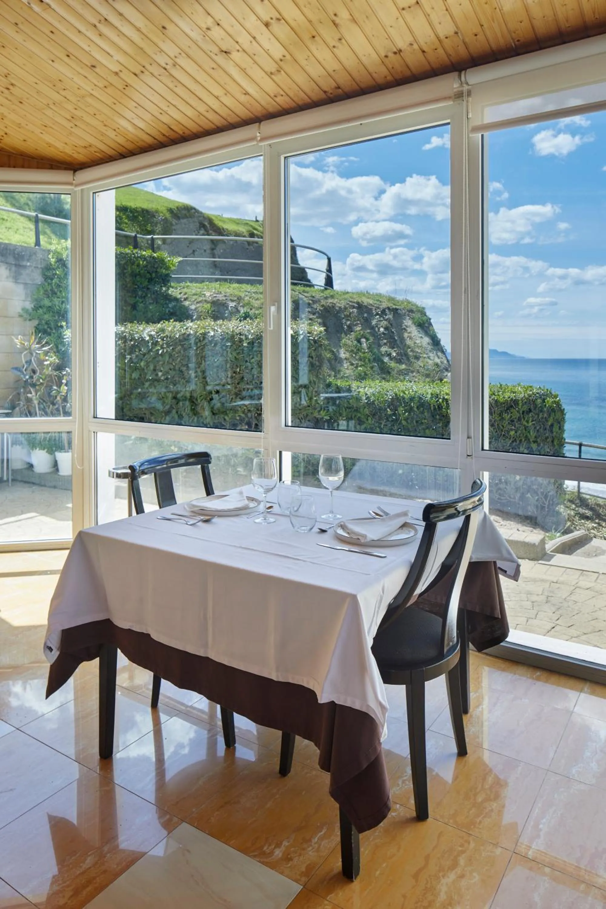 Hotel & Talasoterapia Zelai