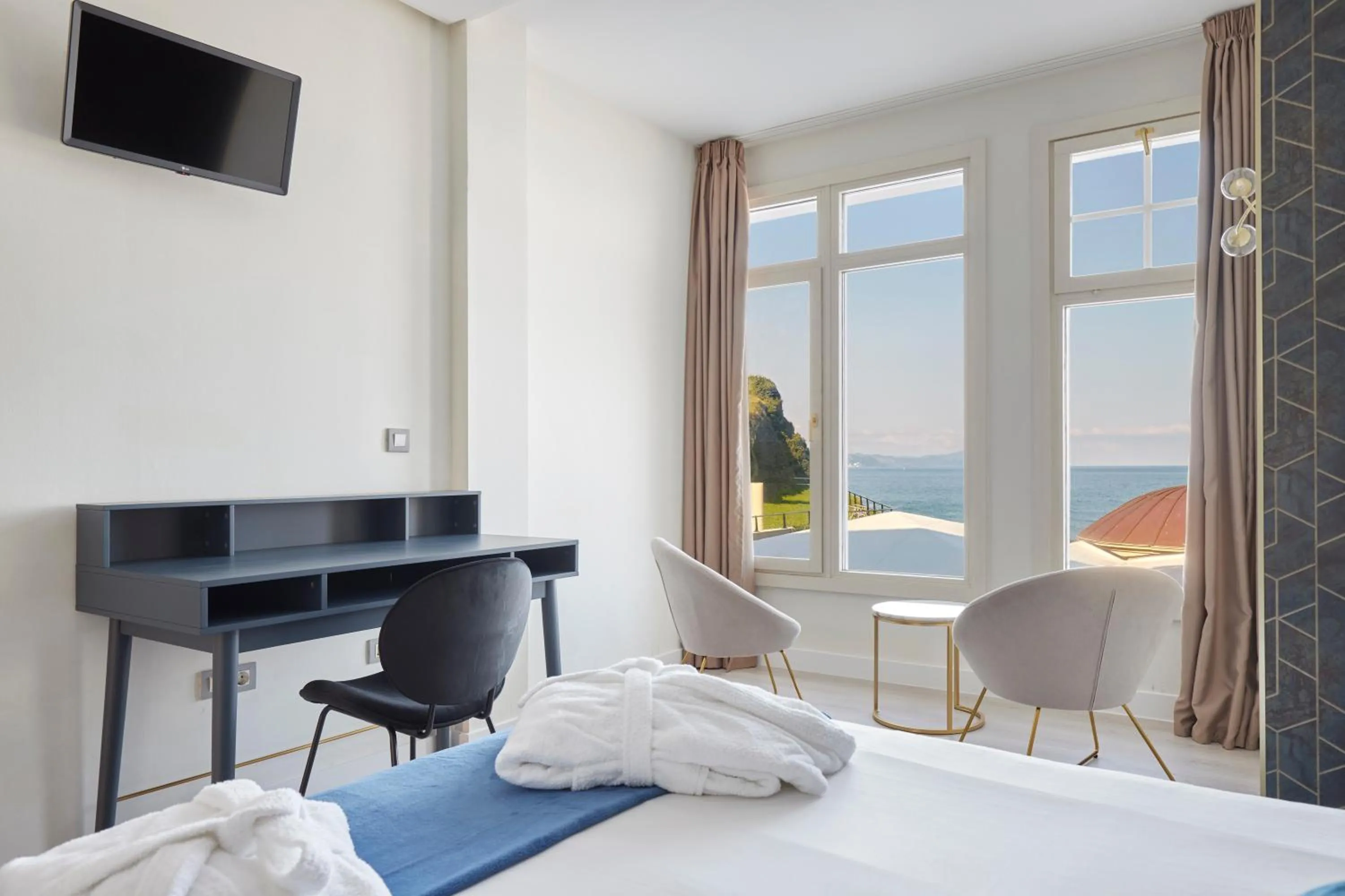 Bed in Hotel & Talasoterapia Zelai