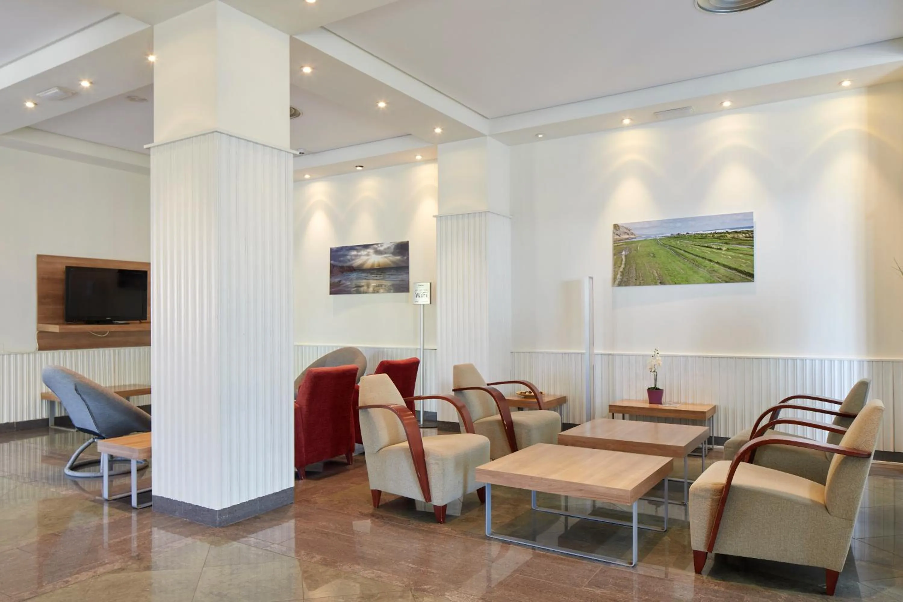 Living room in Hotel & Talasoterapia Zelai