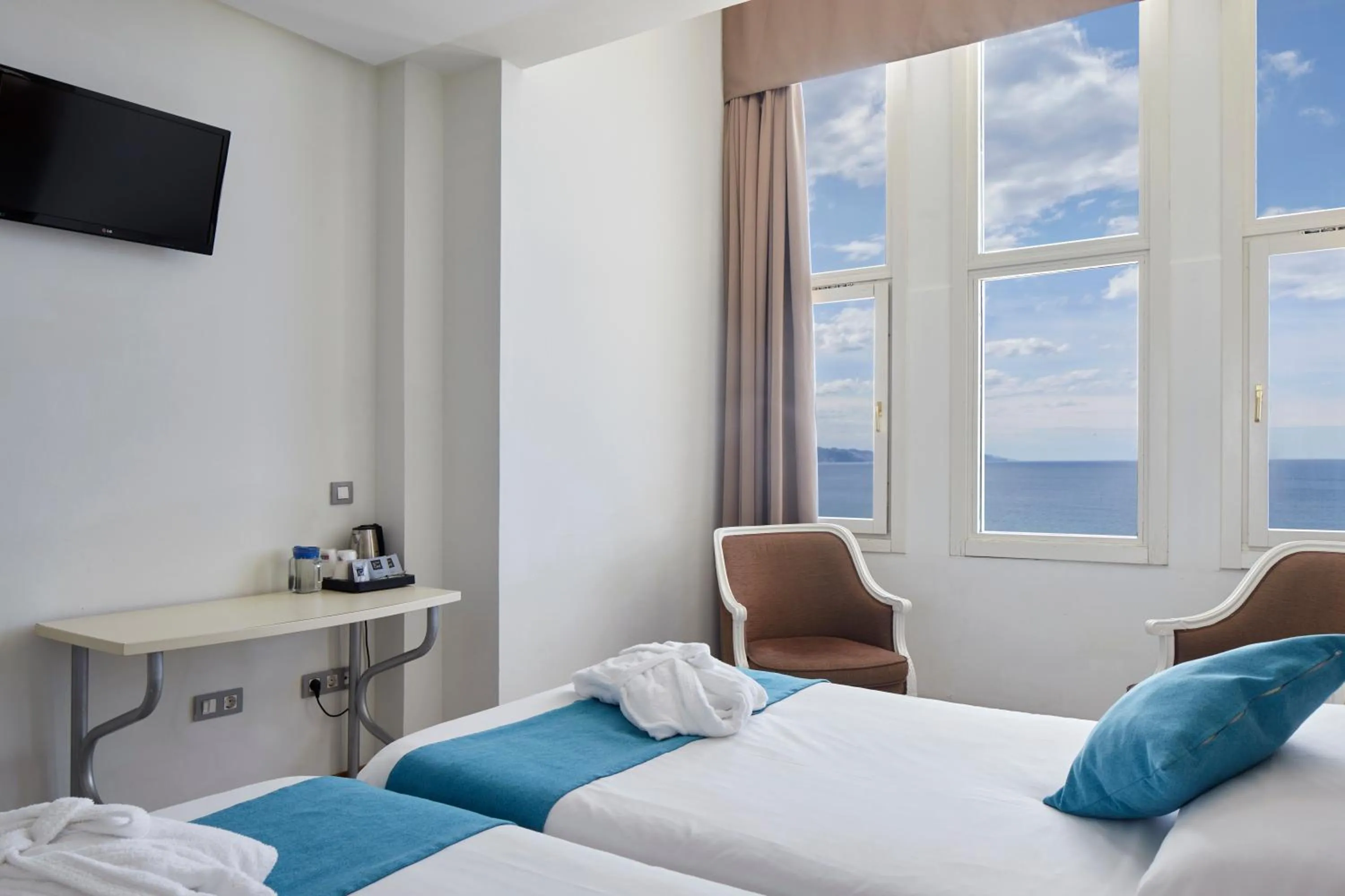Sea view, Bed in Hotel & Talasoterapia Zelai
