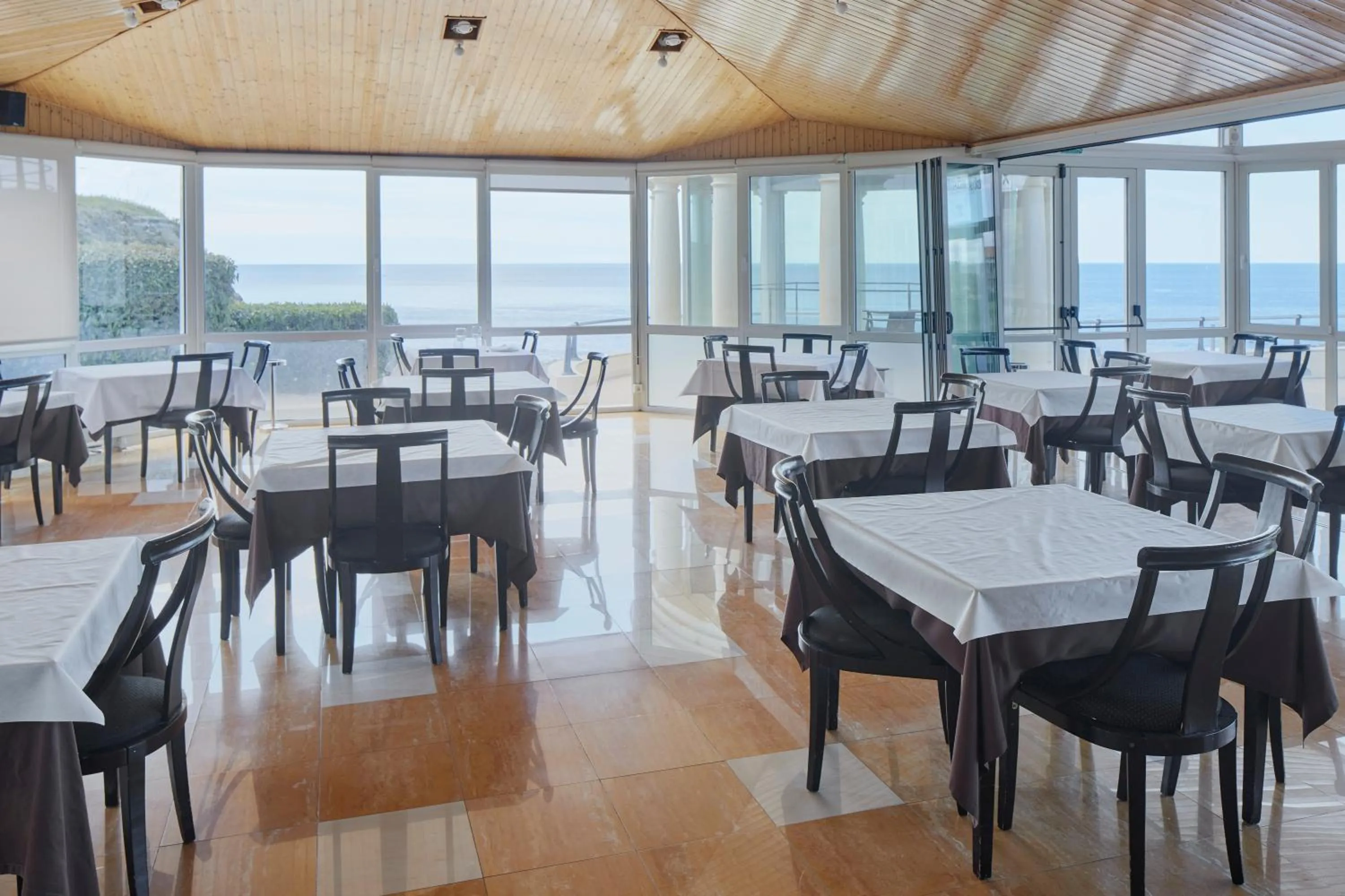 Hotel & Talasoterapia Zelai