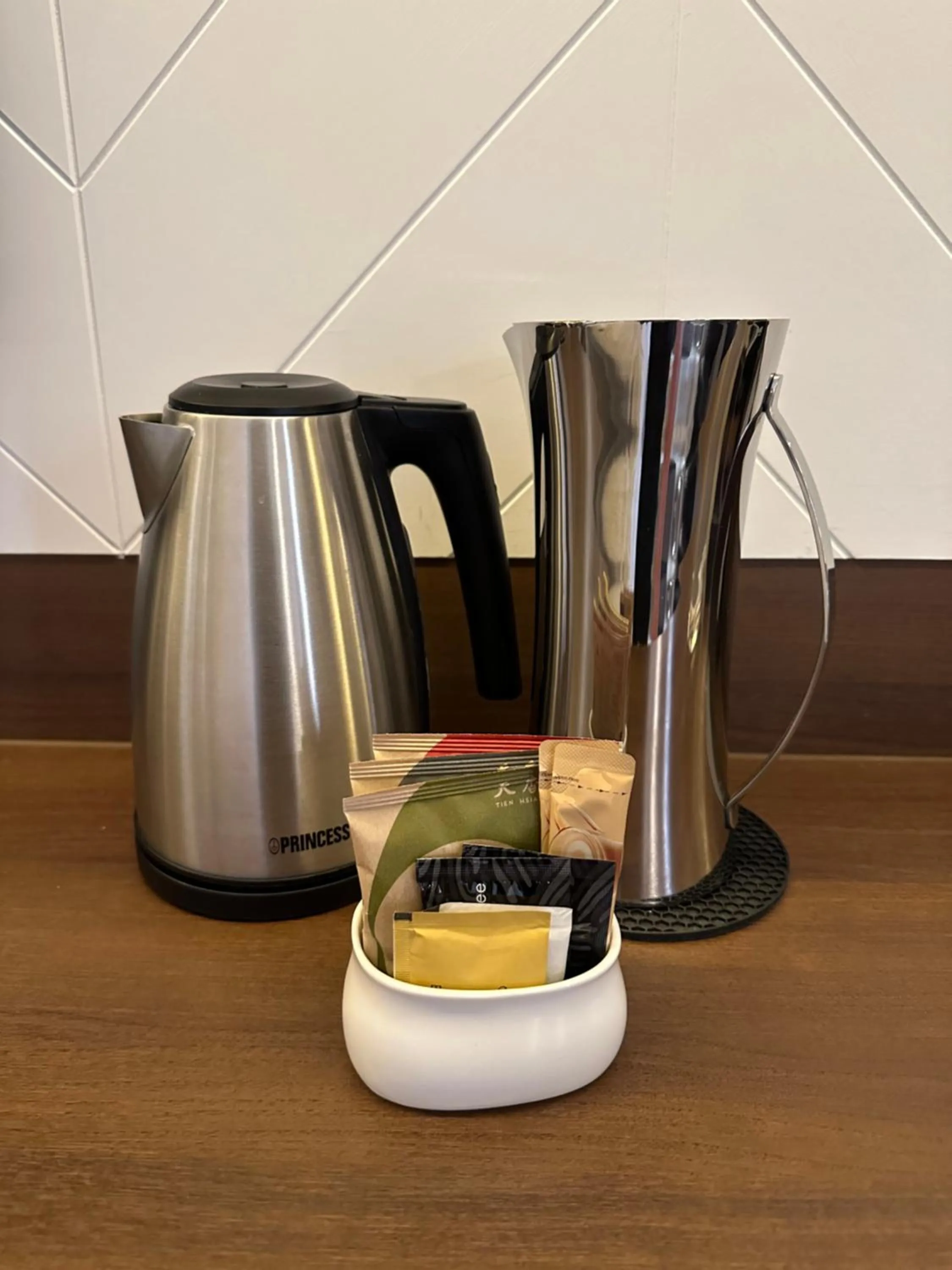 Coffee/tea facilities in The Landis Taipei