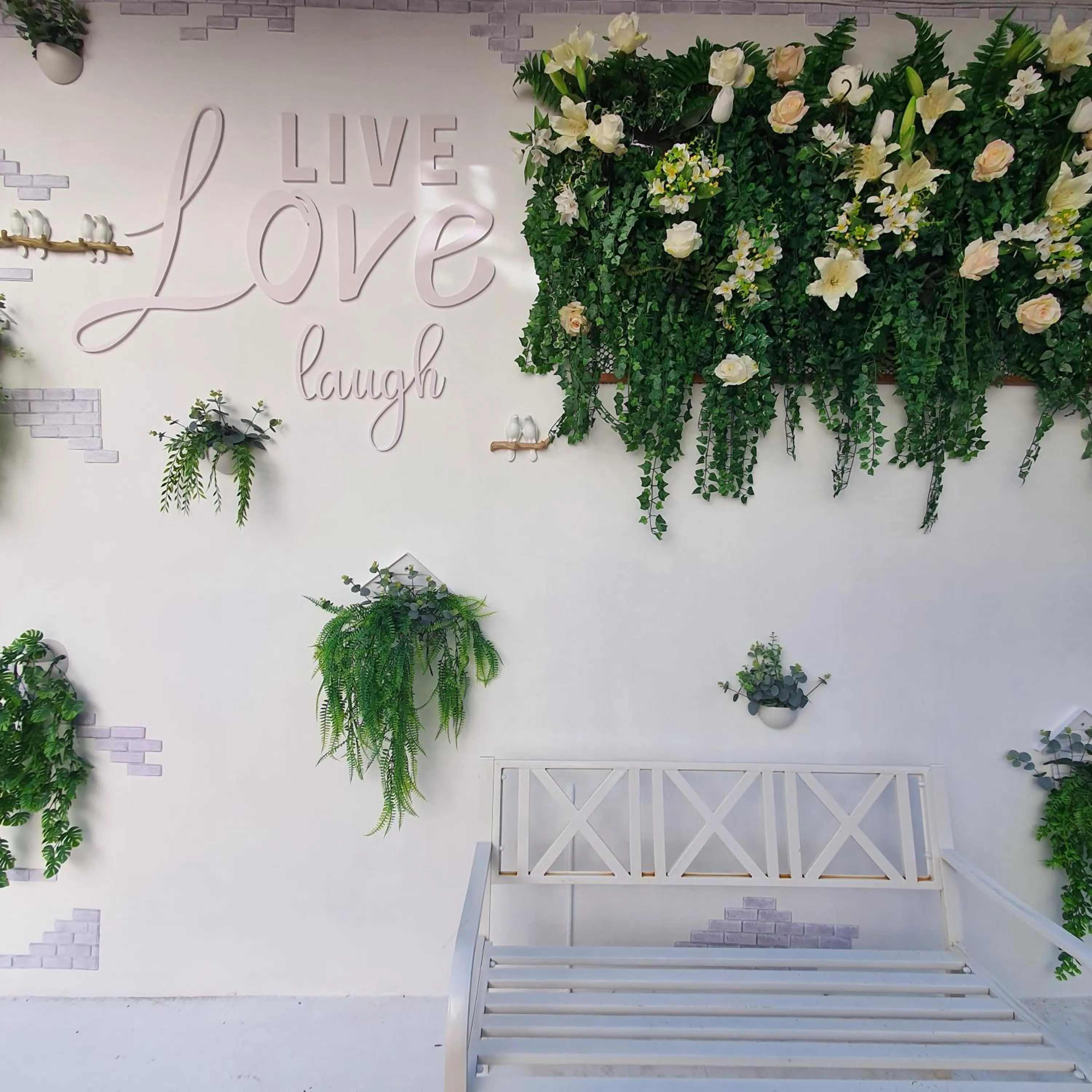 Decorative detail in Serene Sands