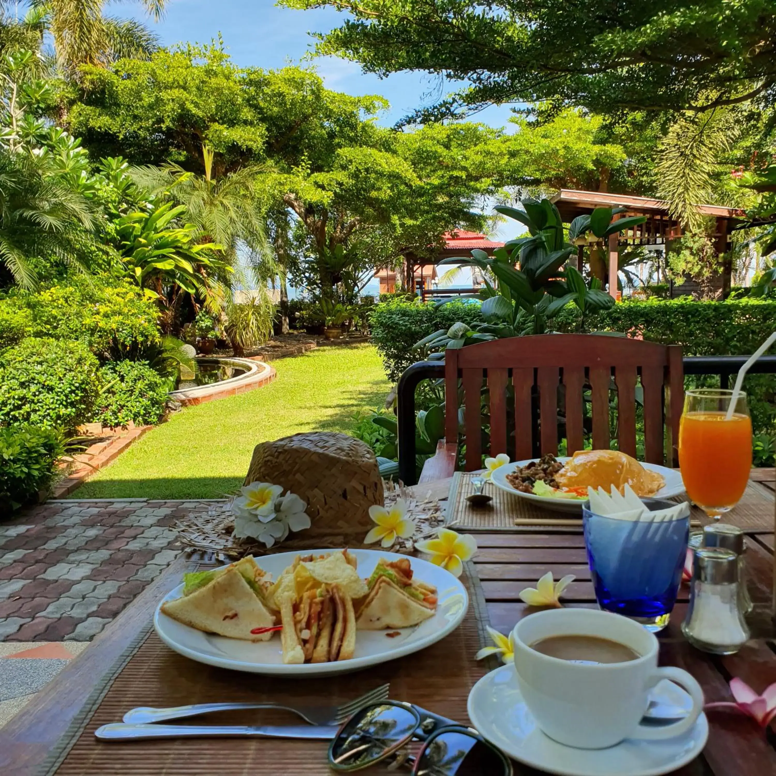 Restaurant/places to eat in Serene Sands Restaurant/places to eat in Serene Sands