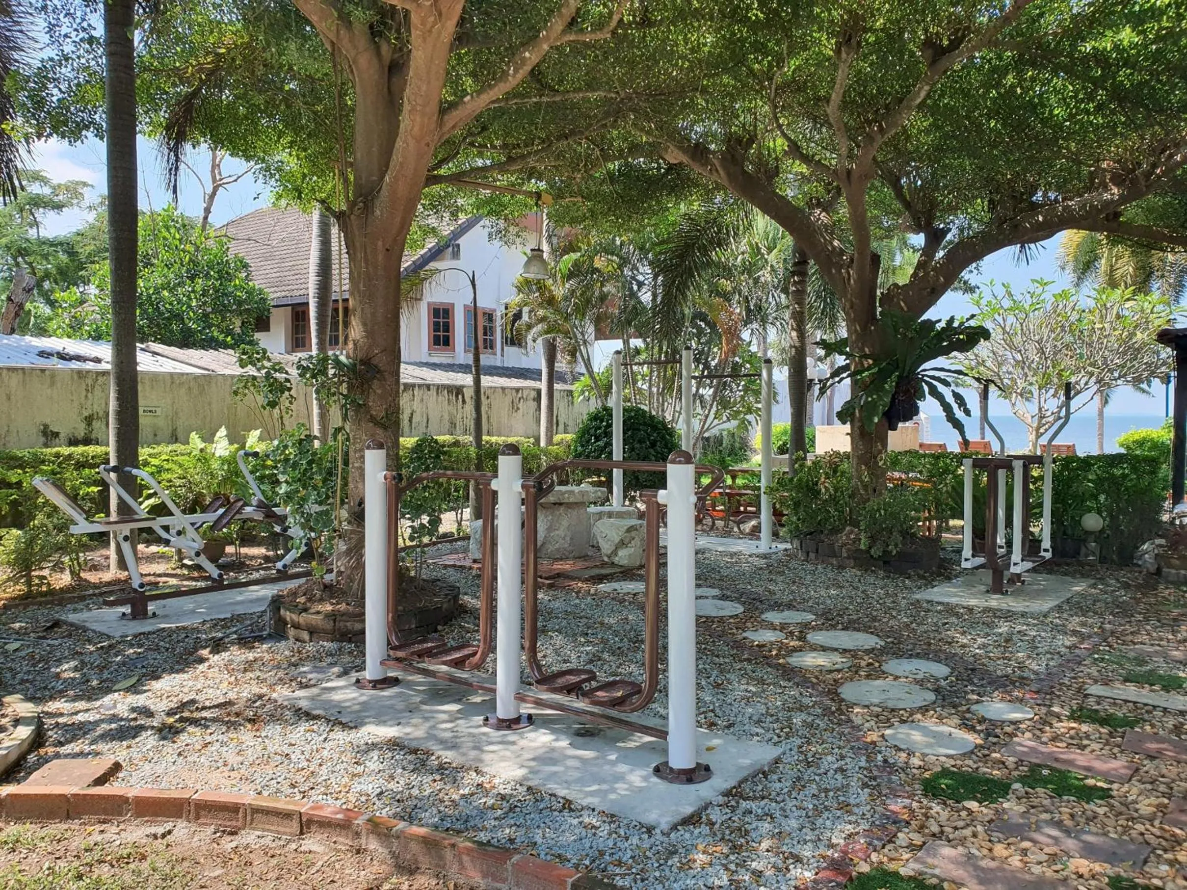 Garden view in Serene Sands