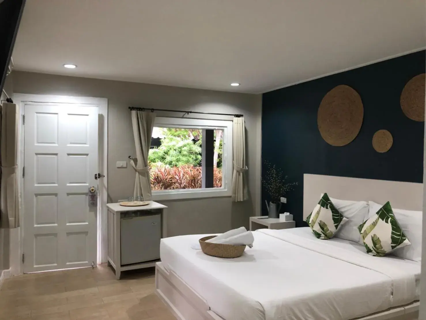 Bedroom, Bed in Let's Hyde Pattaya Resort & Villas - Pool Cabanas Bedroom, Bed in Let's Hyde Pattaya Resort & Villas - Pool Cabanas