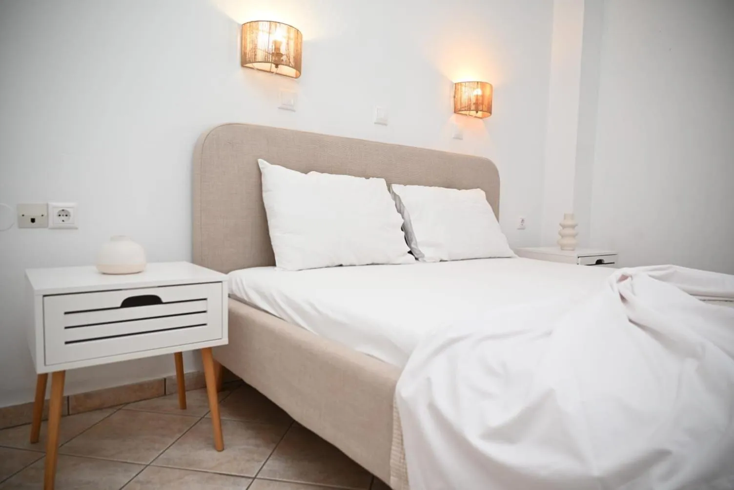 Bed in Nereides Seaside Apartments