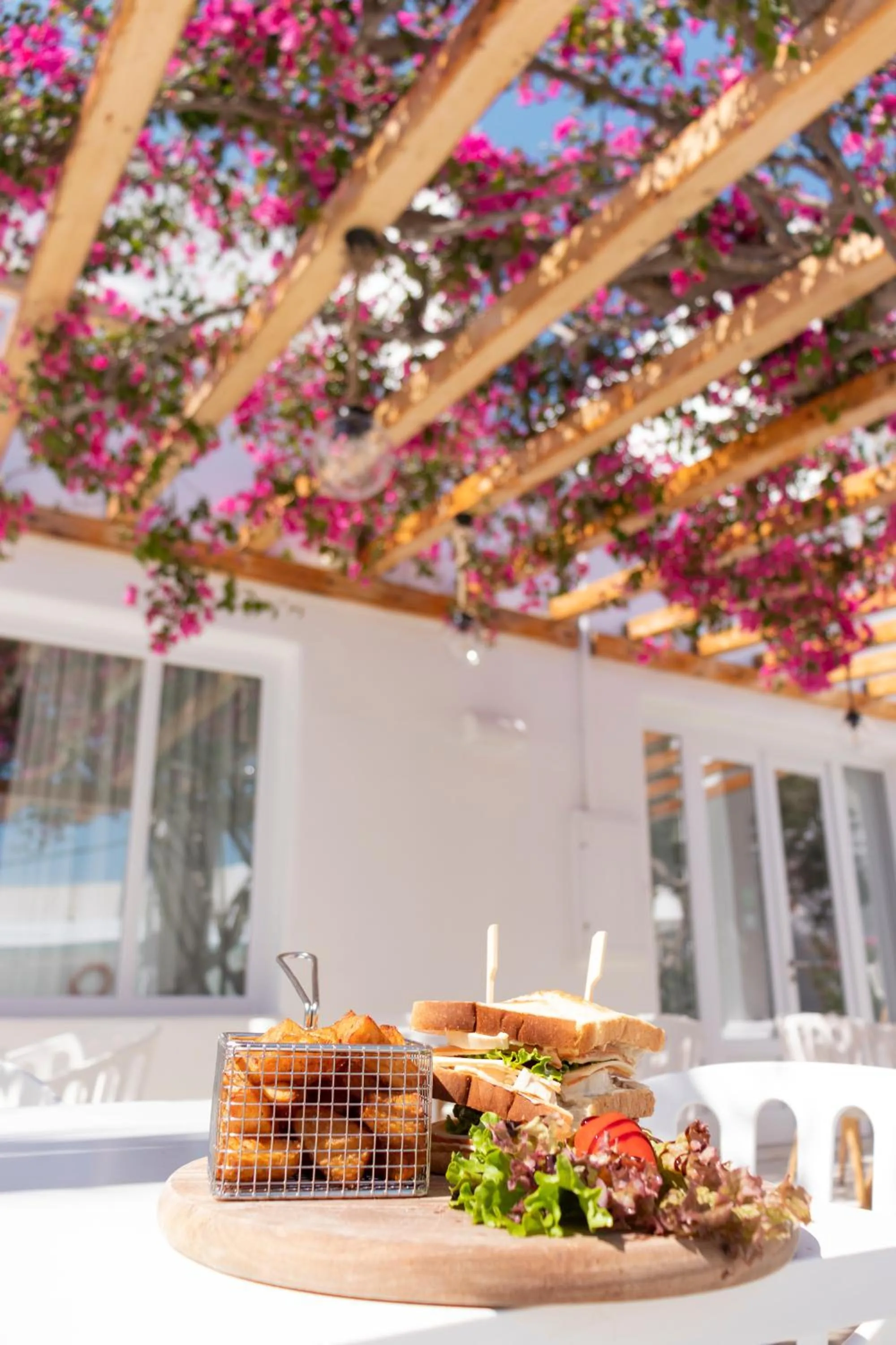 Food in Cavo Bianco Boutique Hotel & Spa