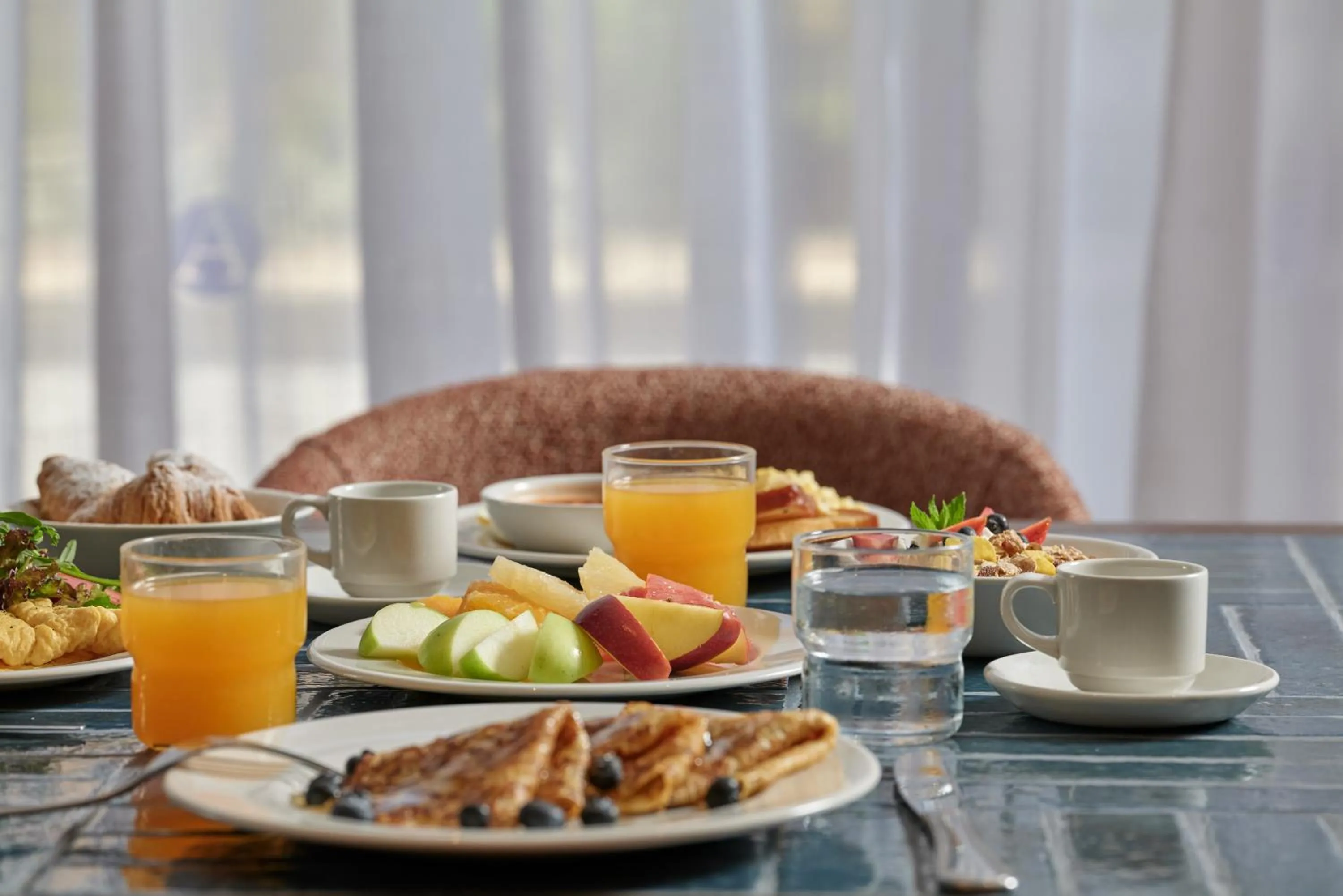 Restaurant/places to eat in Atlantica Oasis Hotel