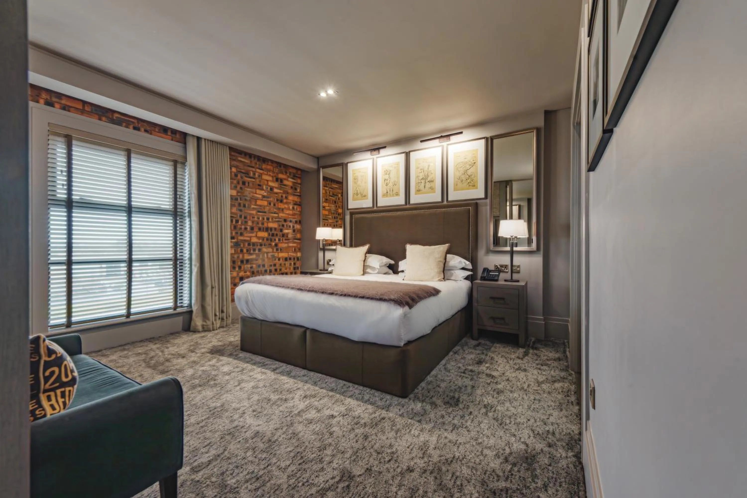 Bed in Dakota Edinburgh