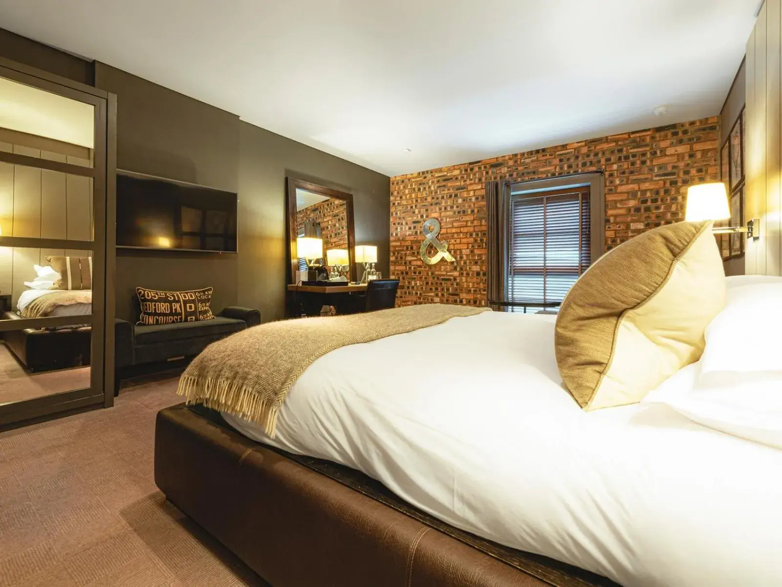 Bedroom, Bed in Dakota Edinburgh Bedroom, Bed in Dakota Edinburgh