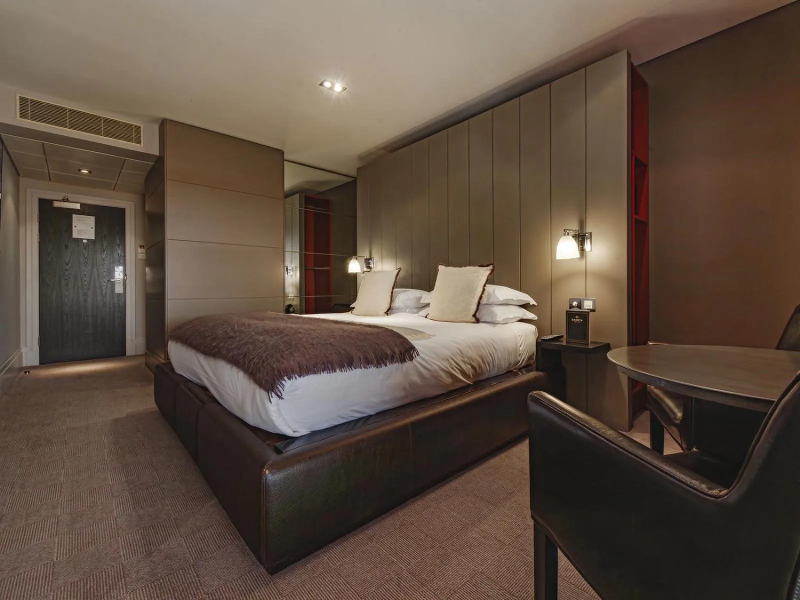 Bed in Dakota Edinburgh