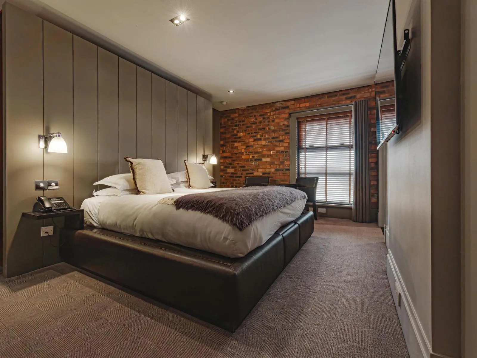 Bedroom, Bed in Dakota Edinburgh